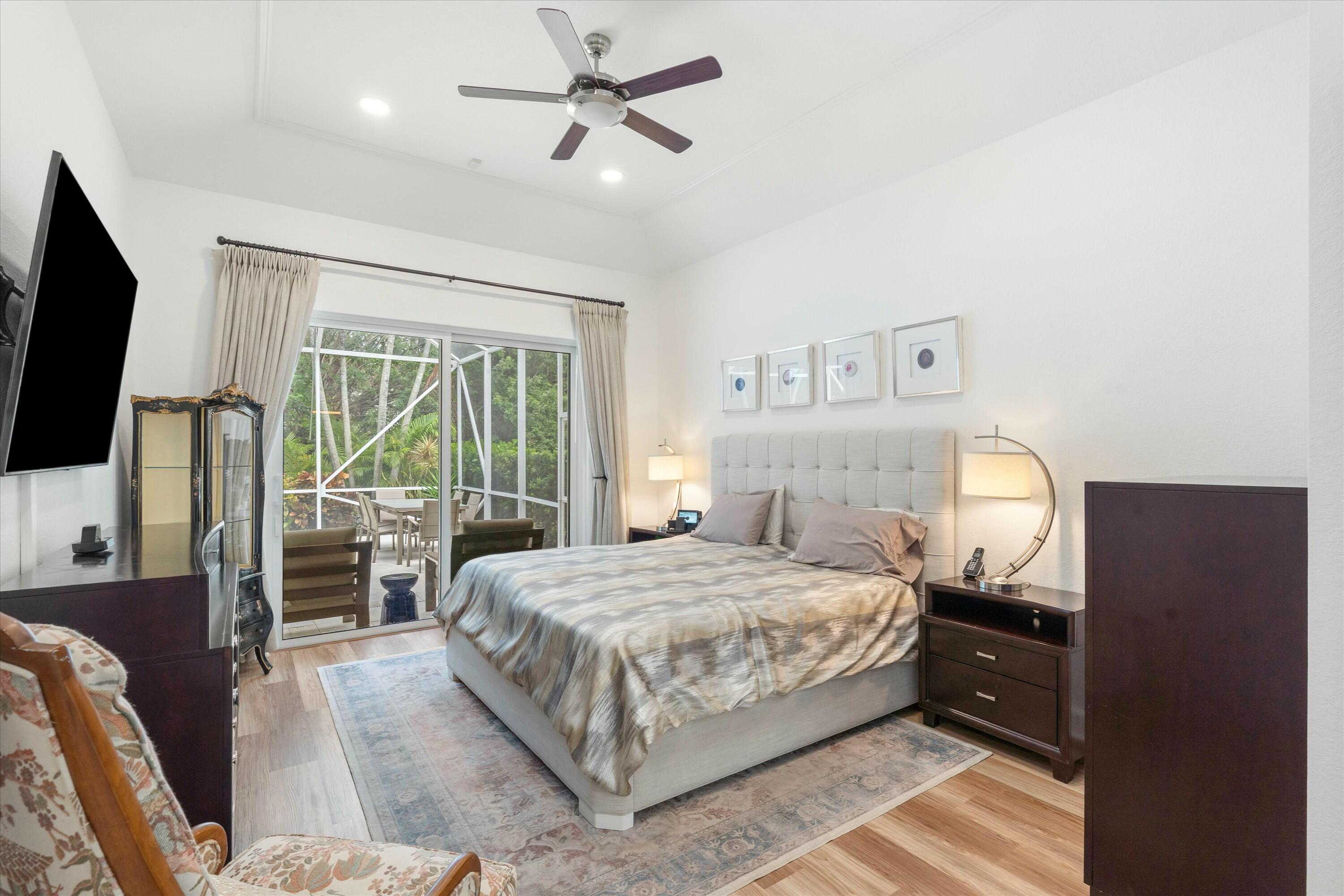 5551 Via De La Plata Circle