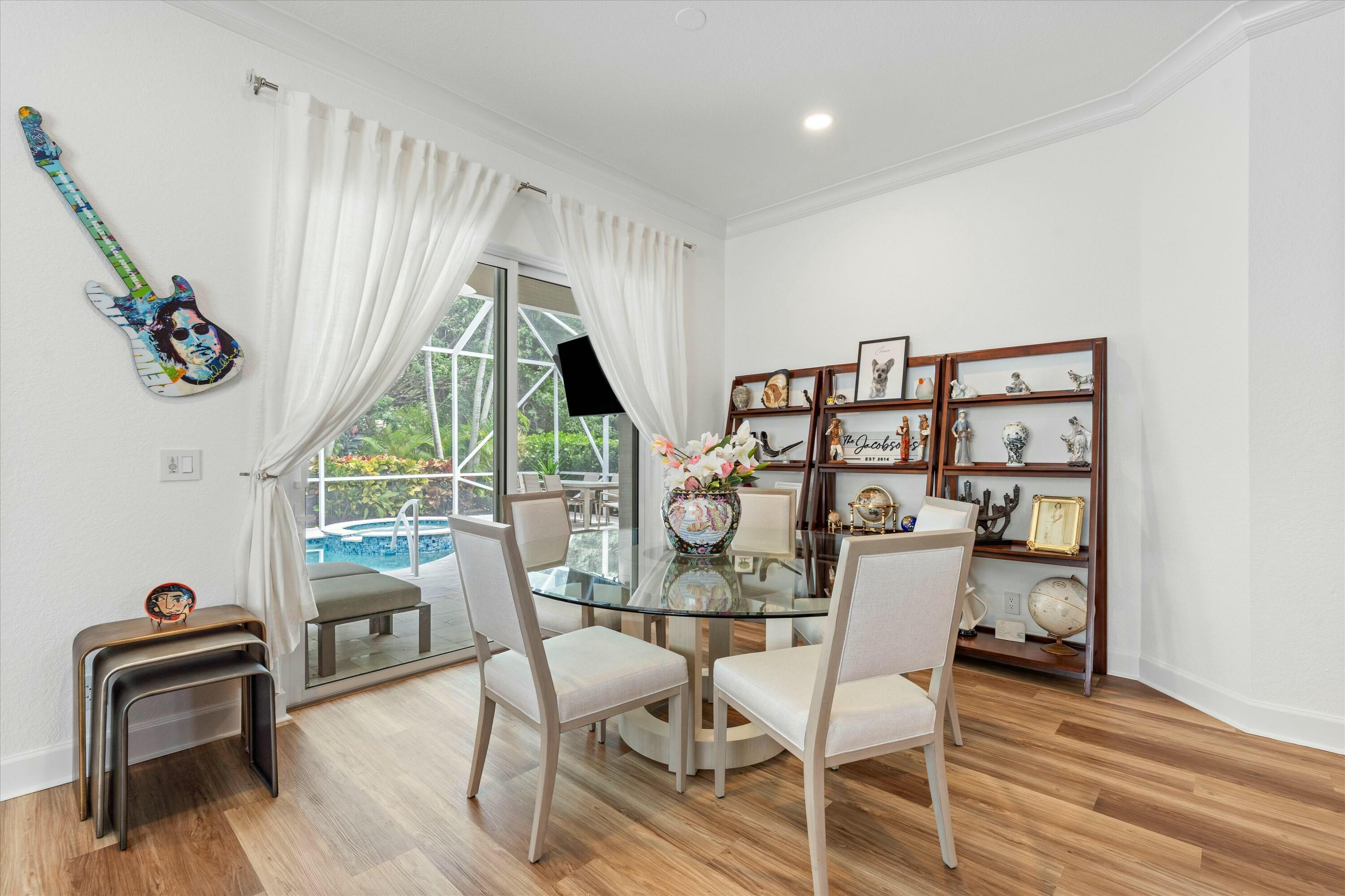 5551 Via De La Plata Circle