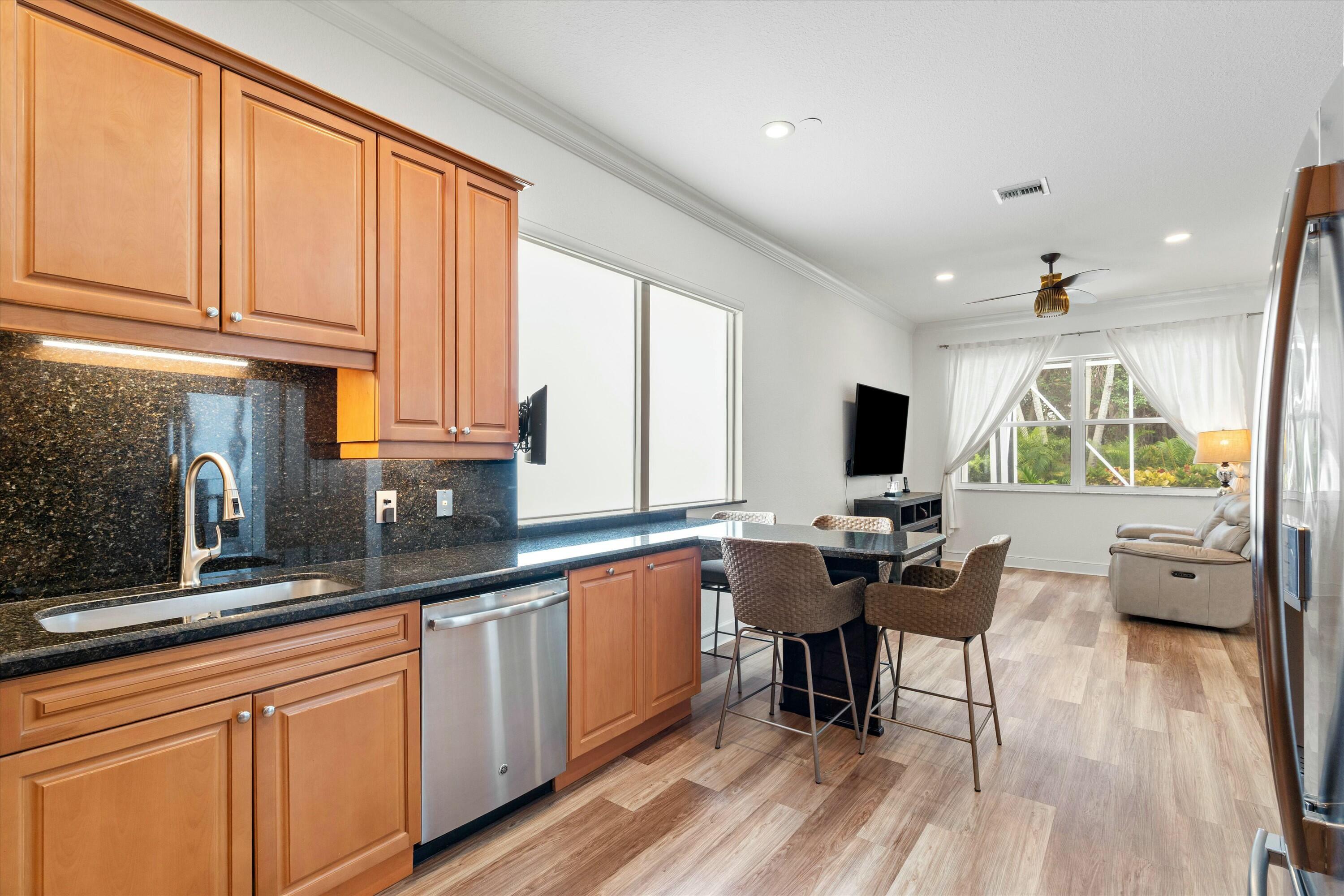 5551 Via De La Plata Circle