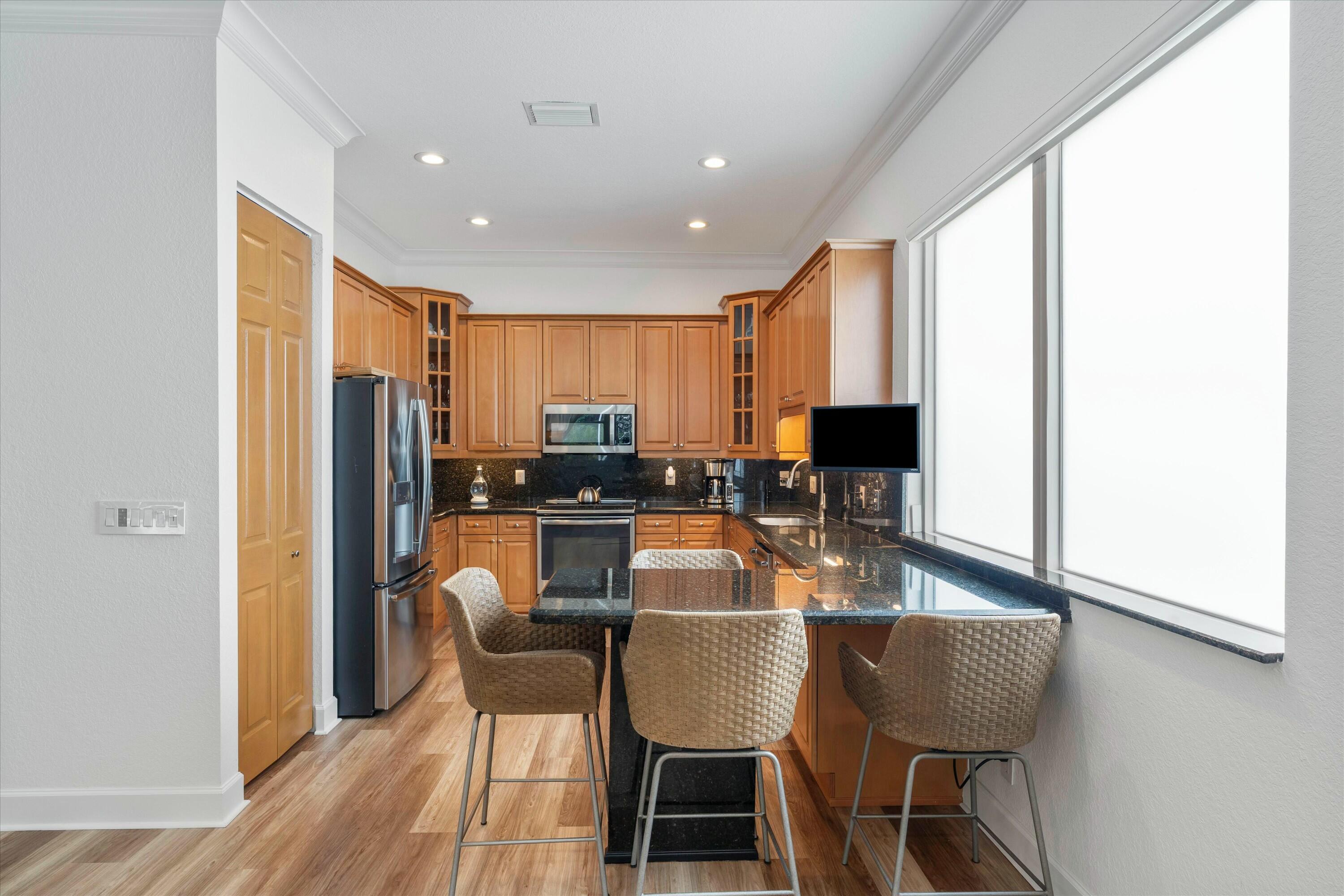 5551 Via De La Plata Circle