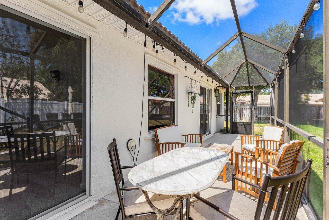 3803 S Lancewood Place