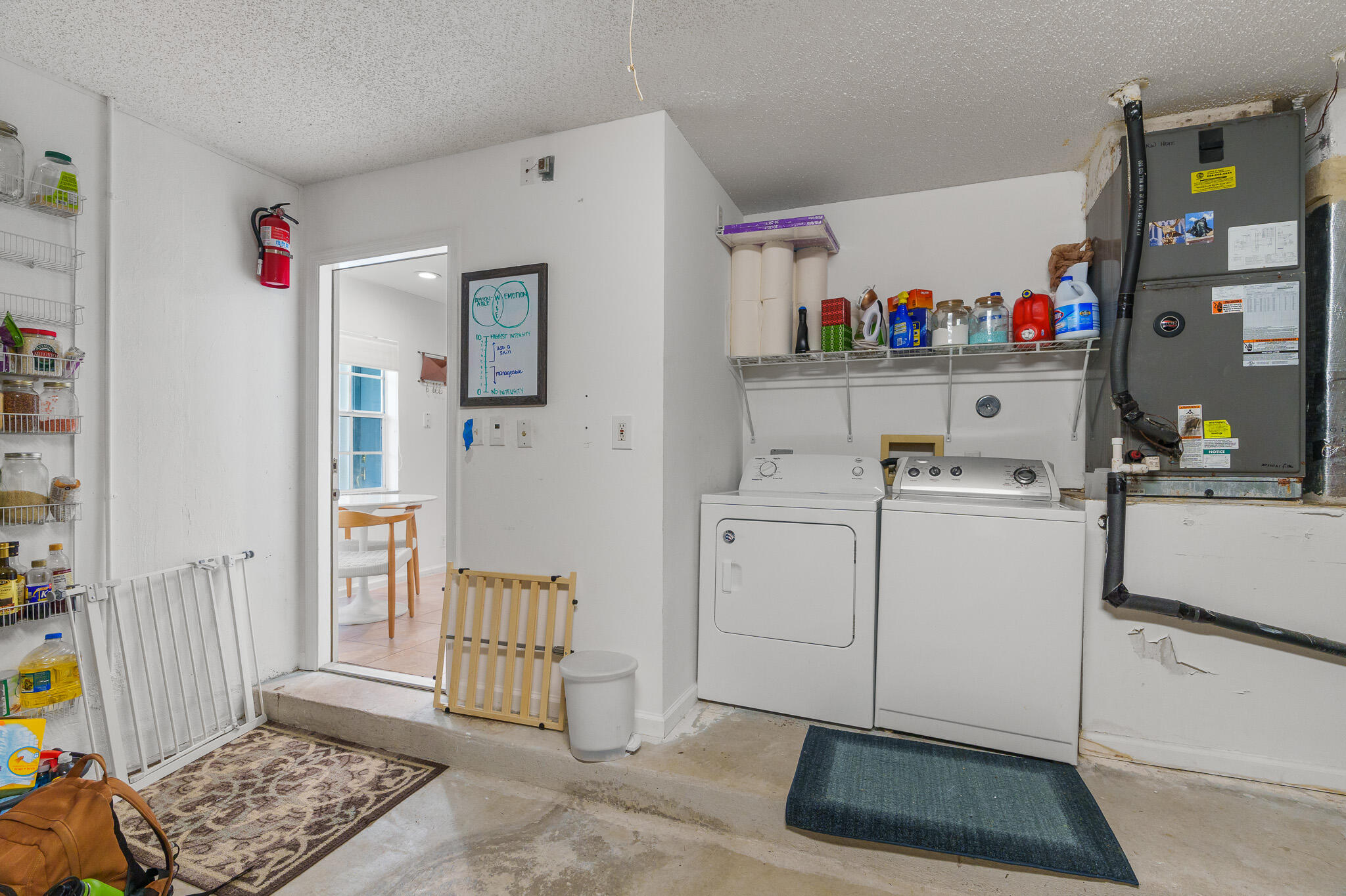 3803 S Lancewood Place