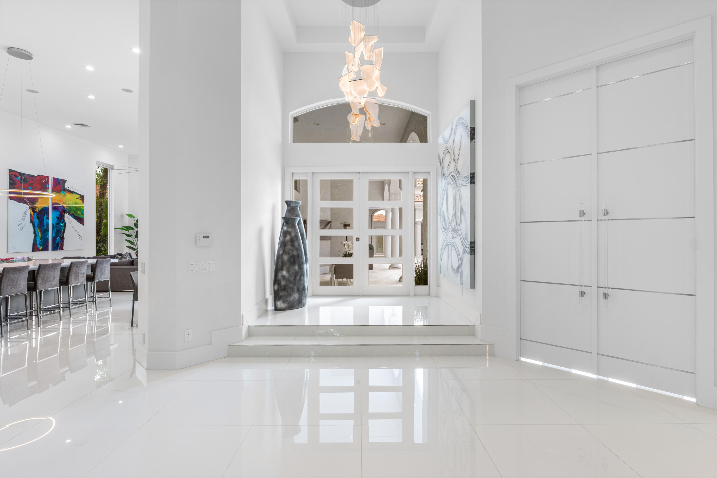 5784 Vintage Oaks Circle