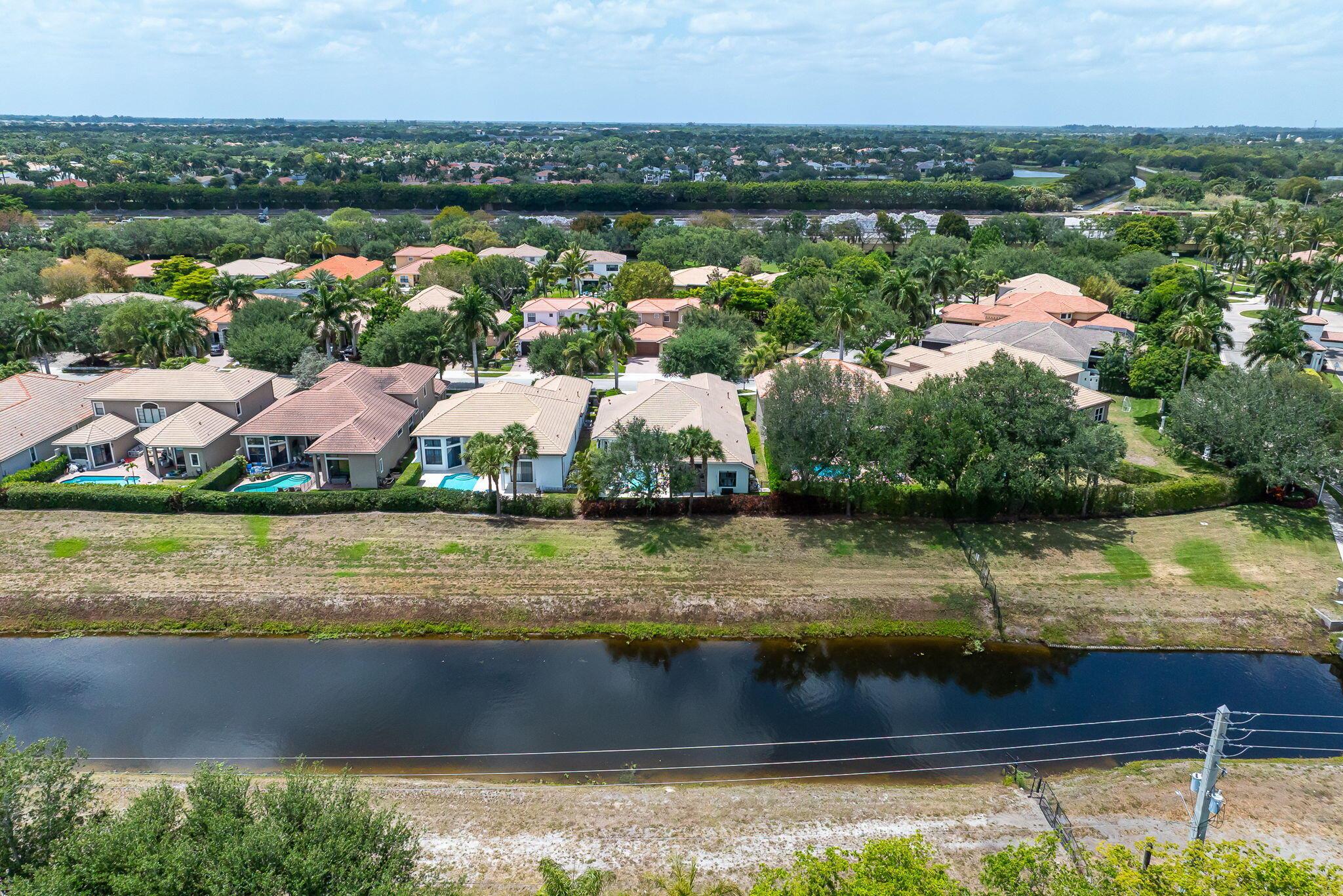 16010 Rosecroft Ter Terrace