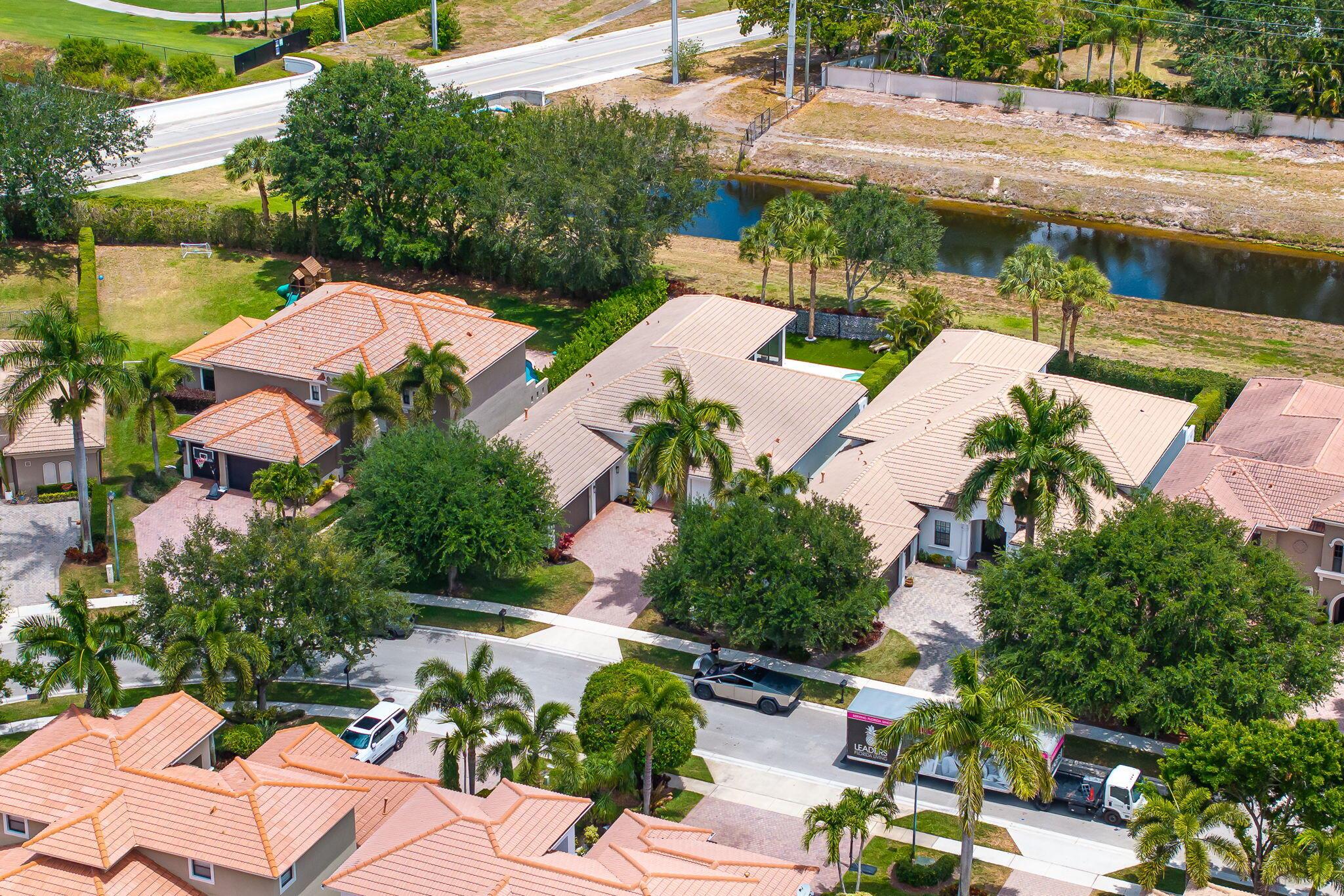 16010 Rosecroft Ter Terrace