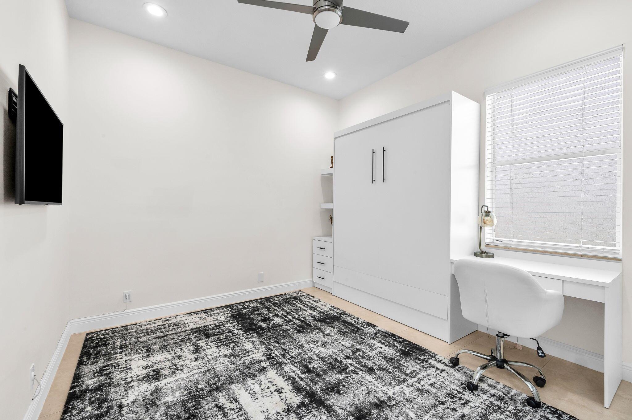 16010 Rosecroft Ter Terrace