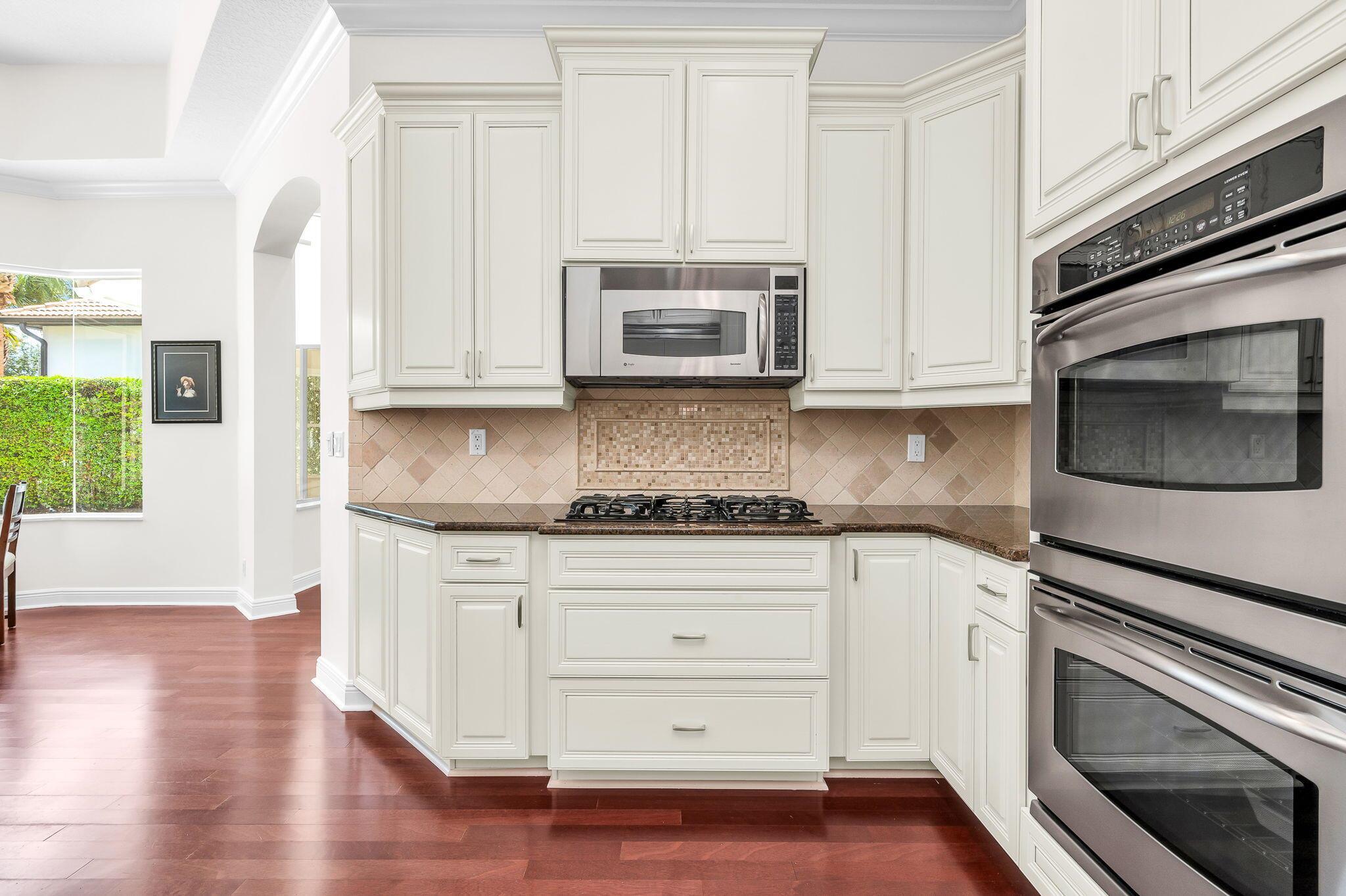 16010 Rosecroft Ter Terrace