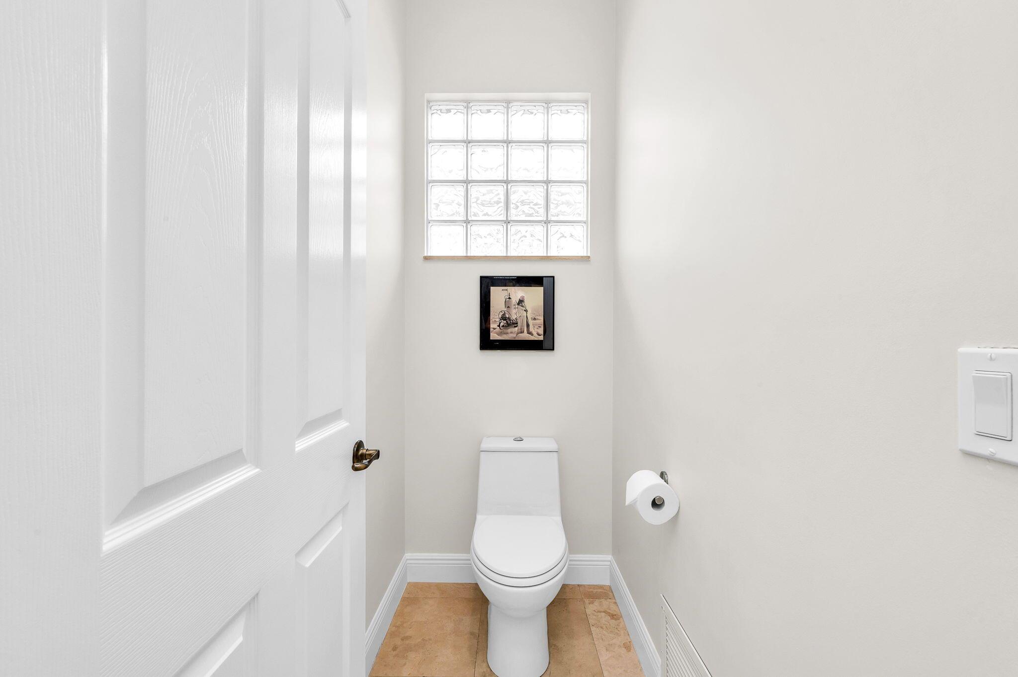 16010 Rosecroft Ter Terrace