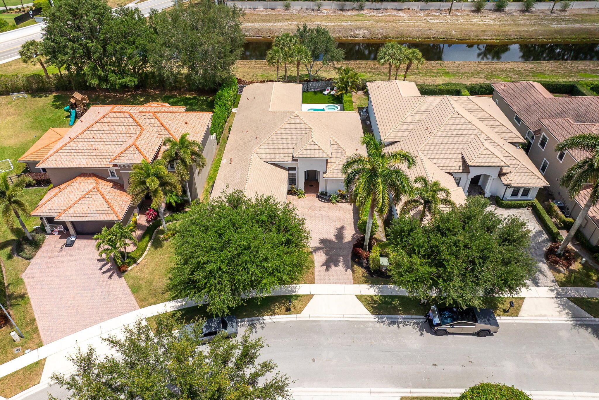 16010 Rosecroft Ter Terrace