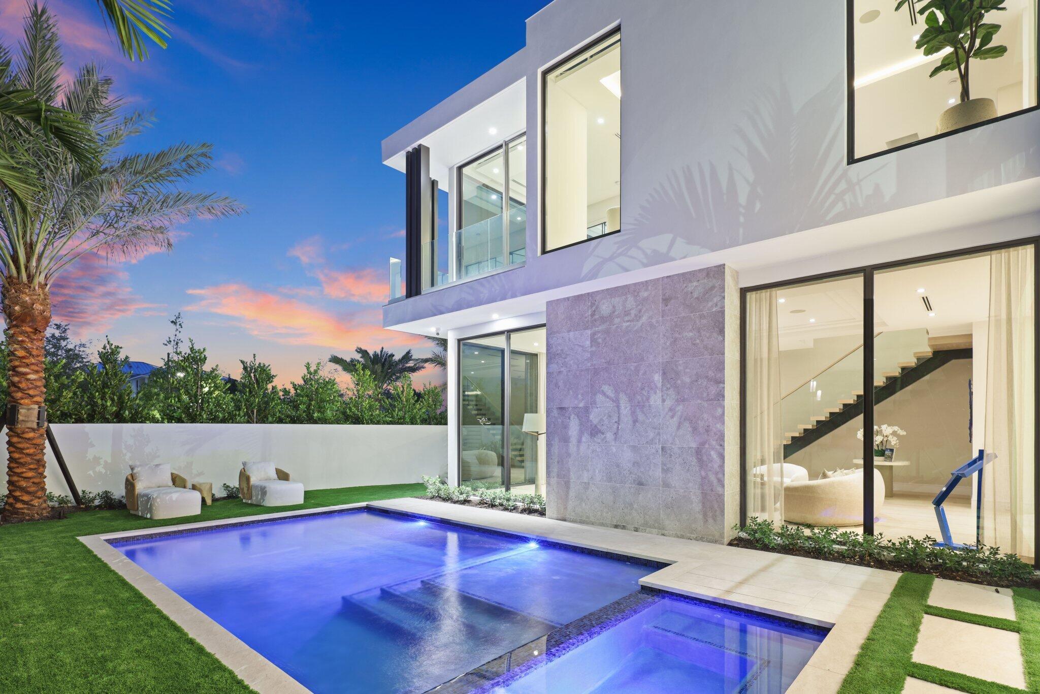 305 Grove Place