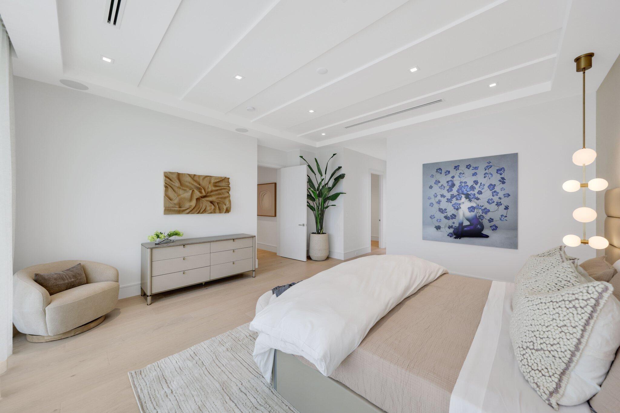 305 Grove Place