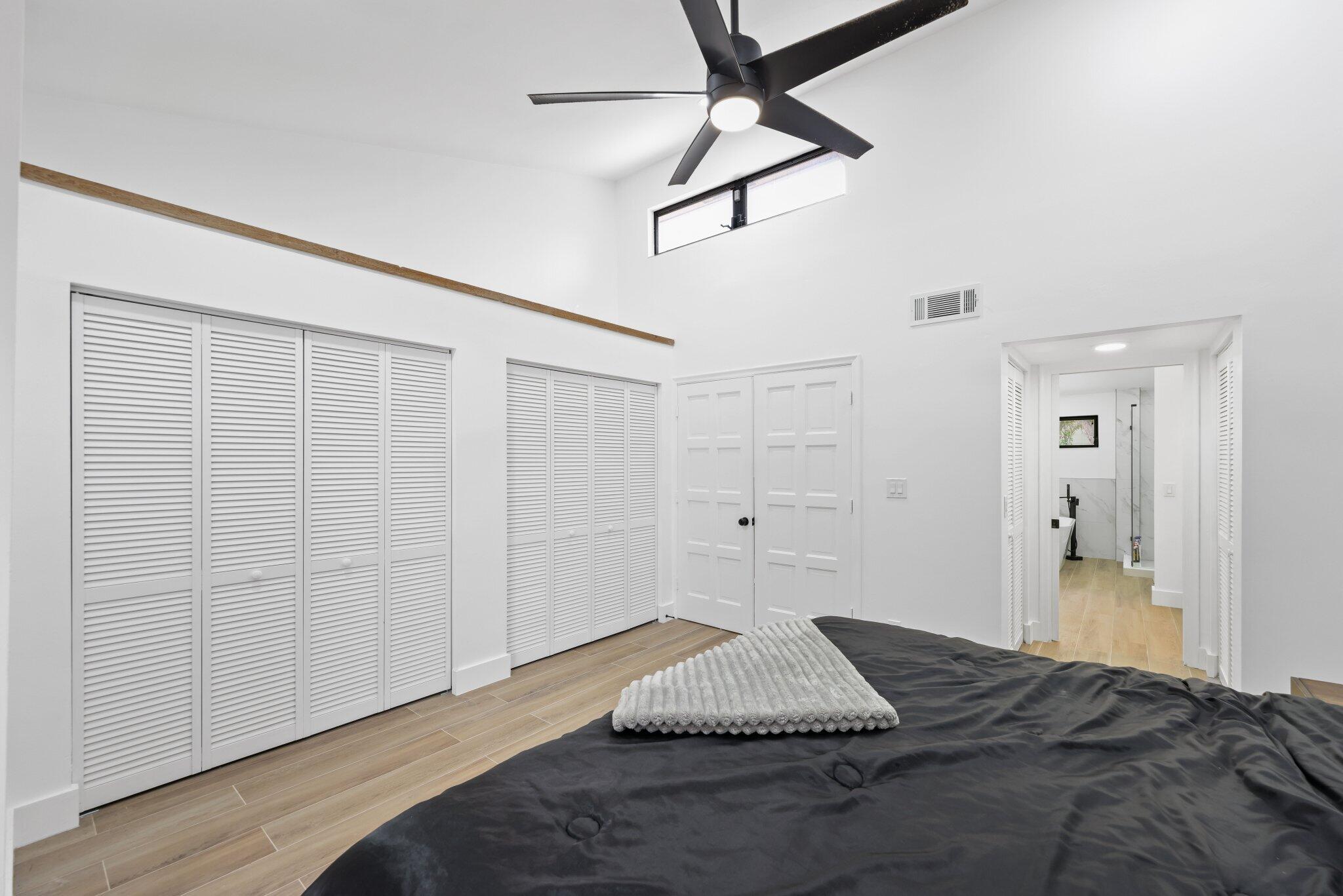 1400 NW 9th Avenue E-34