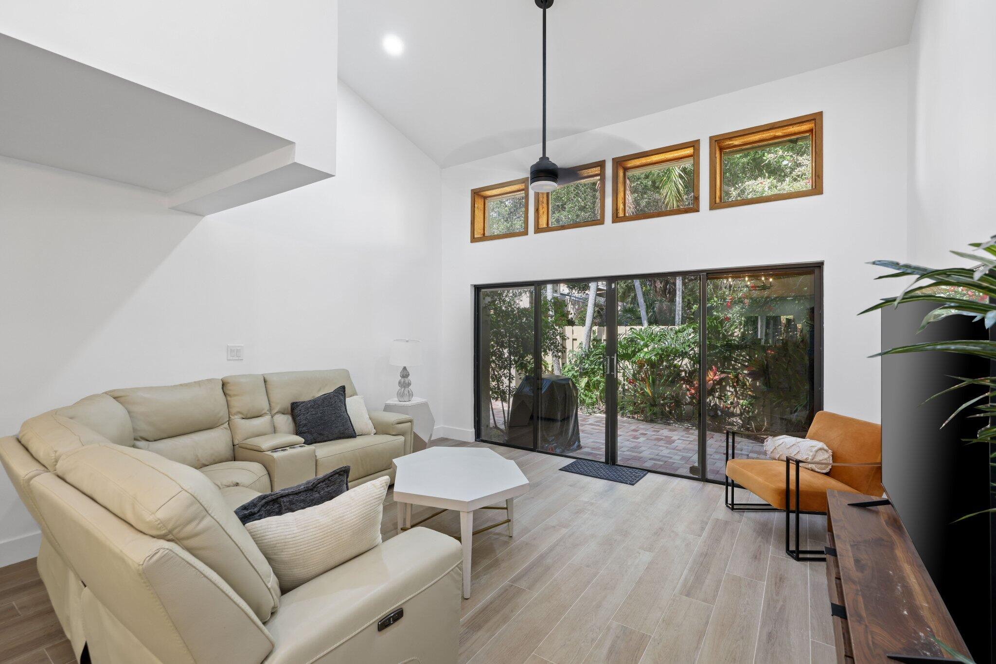 1400 NW 9th Avenue E-34