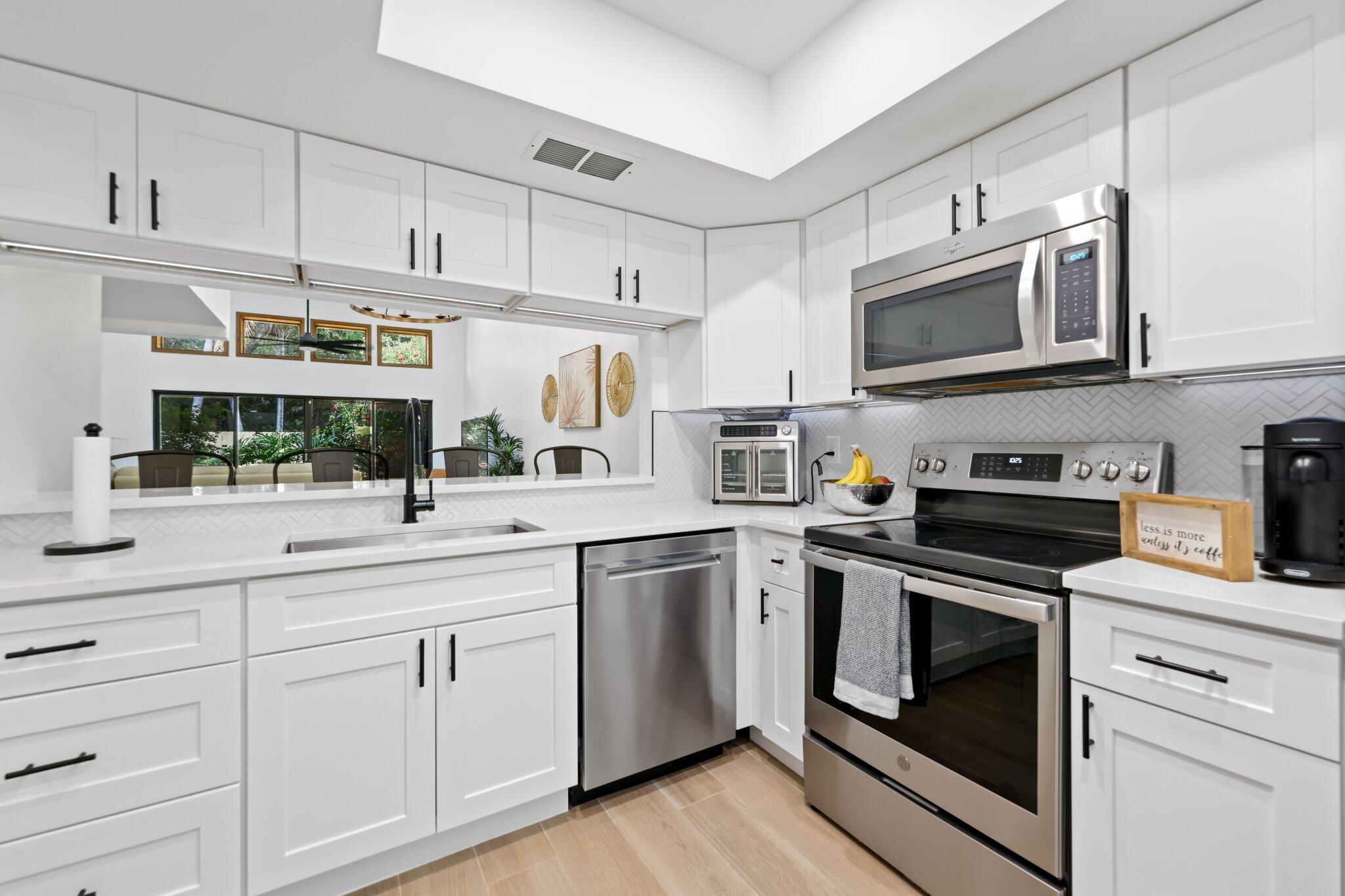 1400 NW 9th Avenue E-34