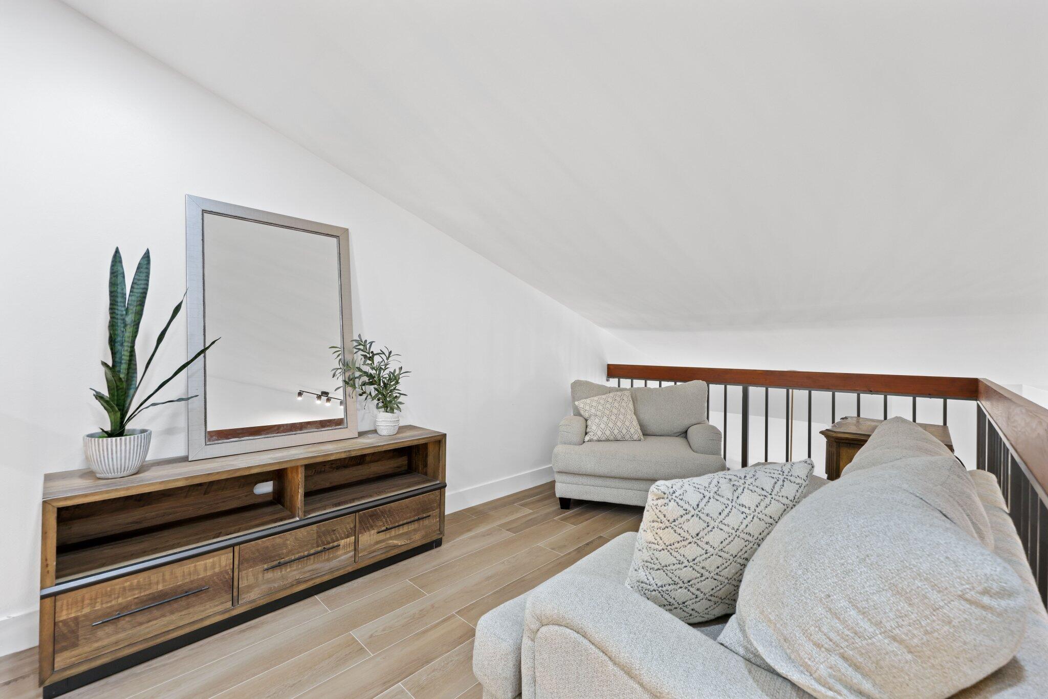 1400 NW 9th Avenue E-34