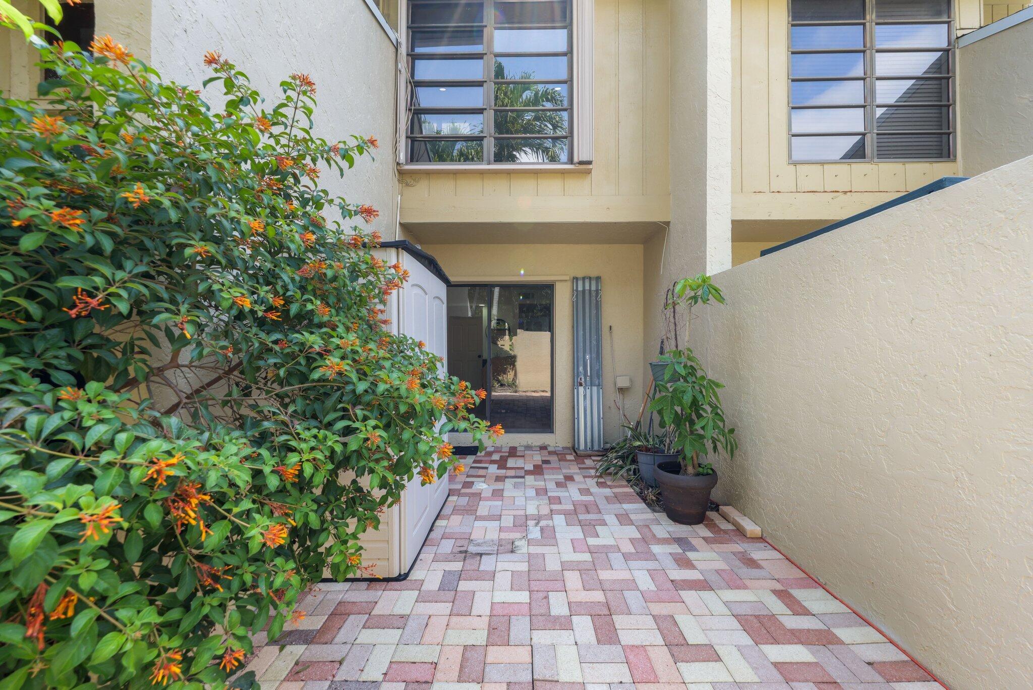 1400 NW 9th Avenue E-34