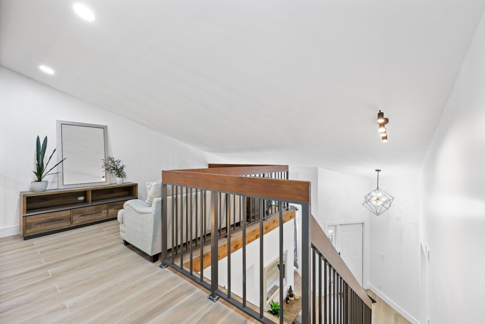 1400 NW 9th Avenue E-34