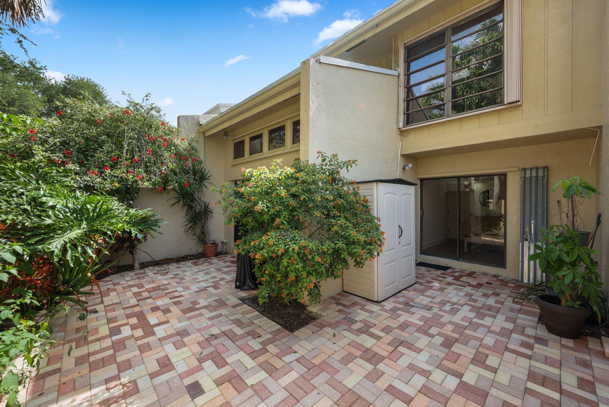 1400 NW 9th Avenue E-34