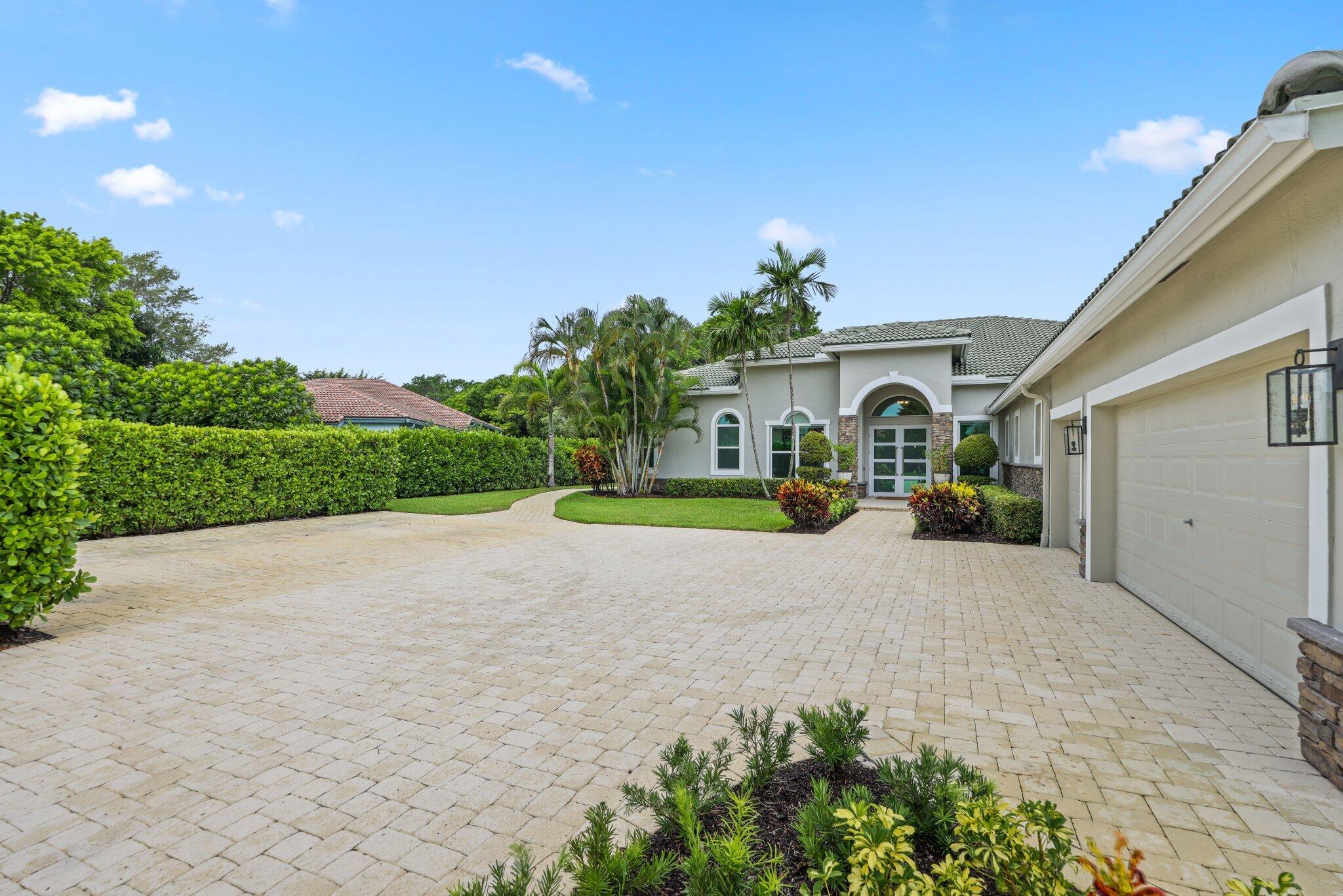 7815 Fairway Lane