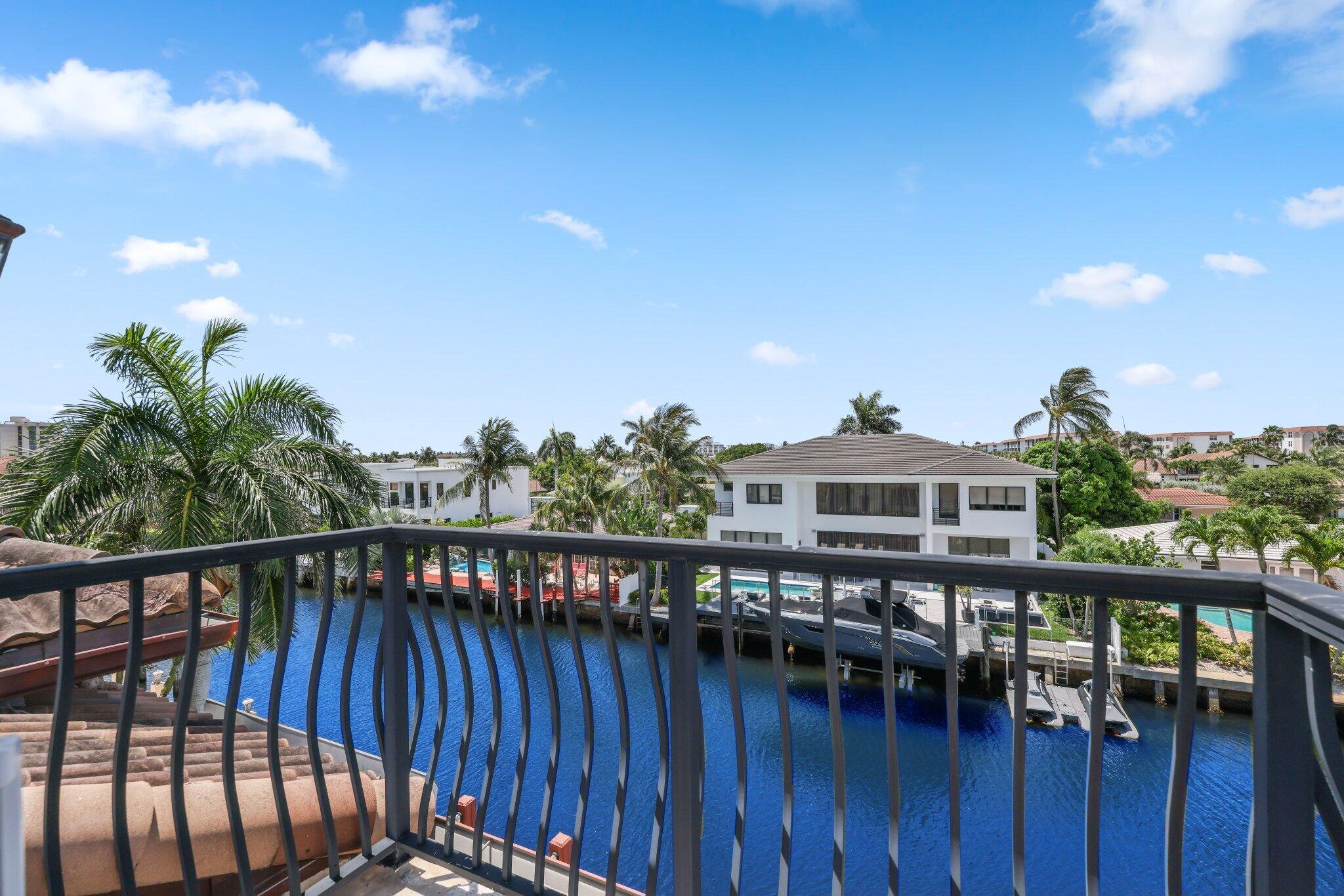 932 Banyan Drive