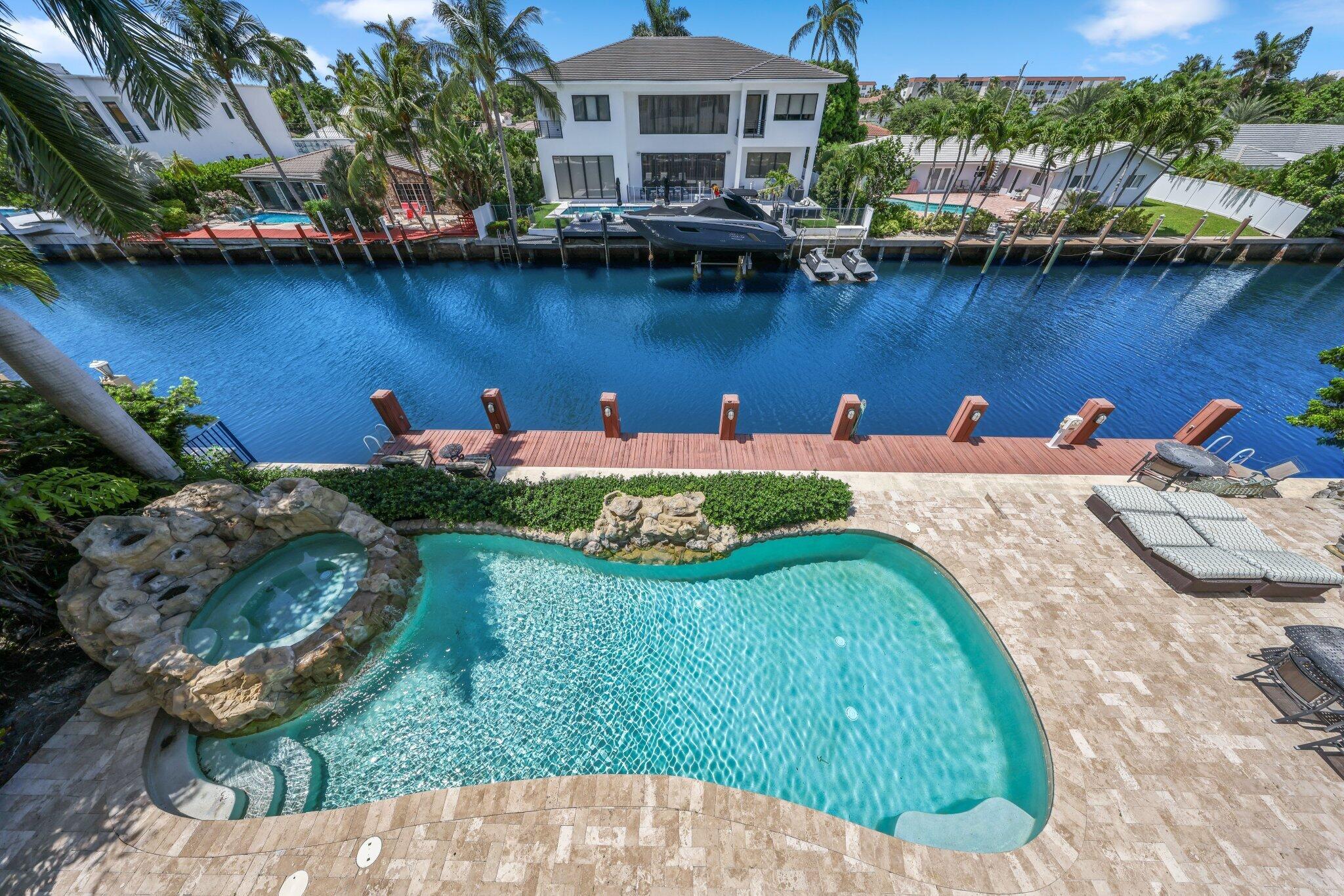 932 Banyan Drive