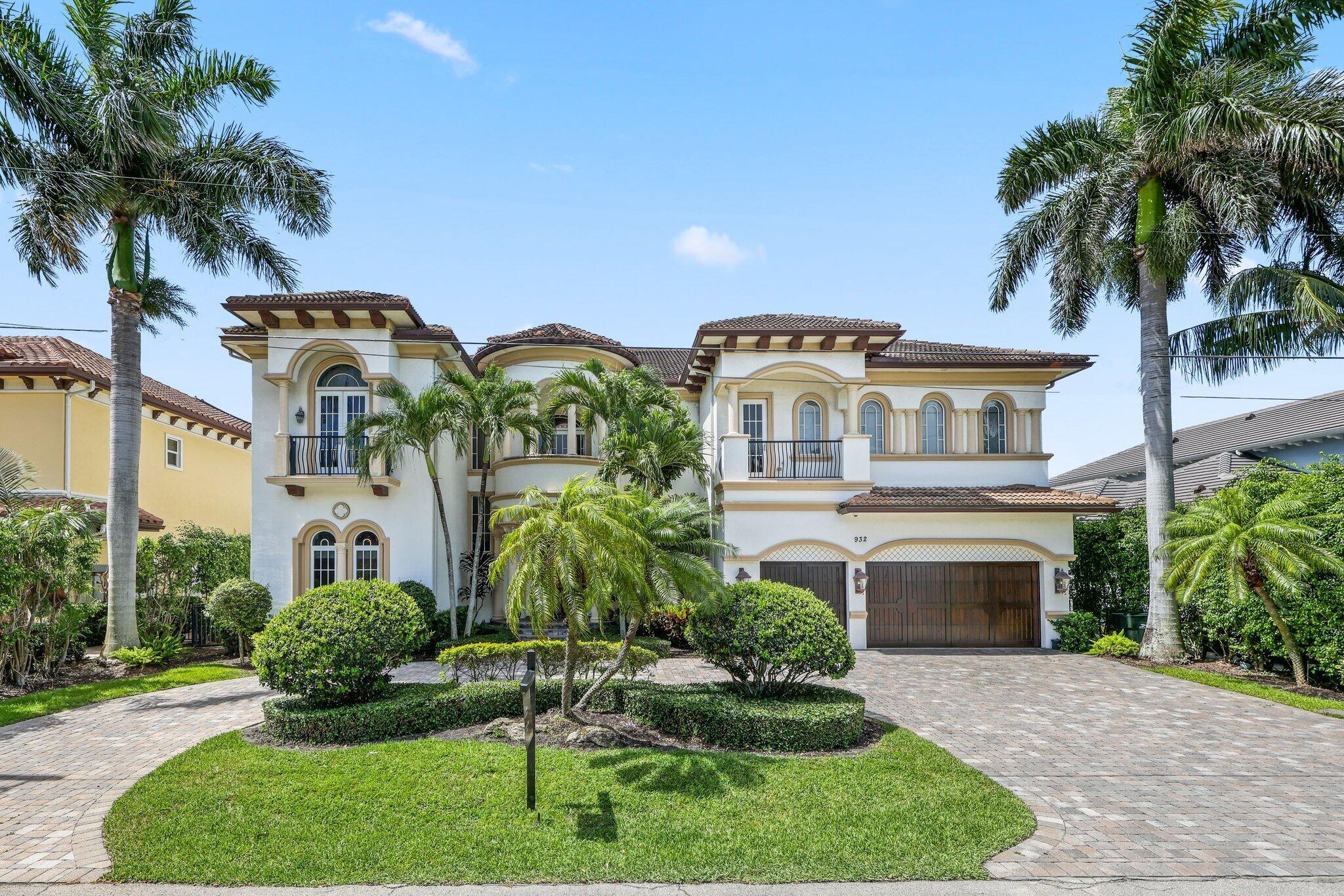 932 Banyan Drive