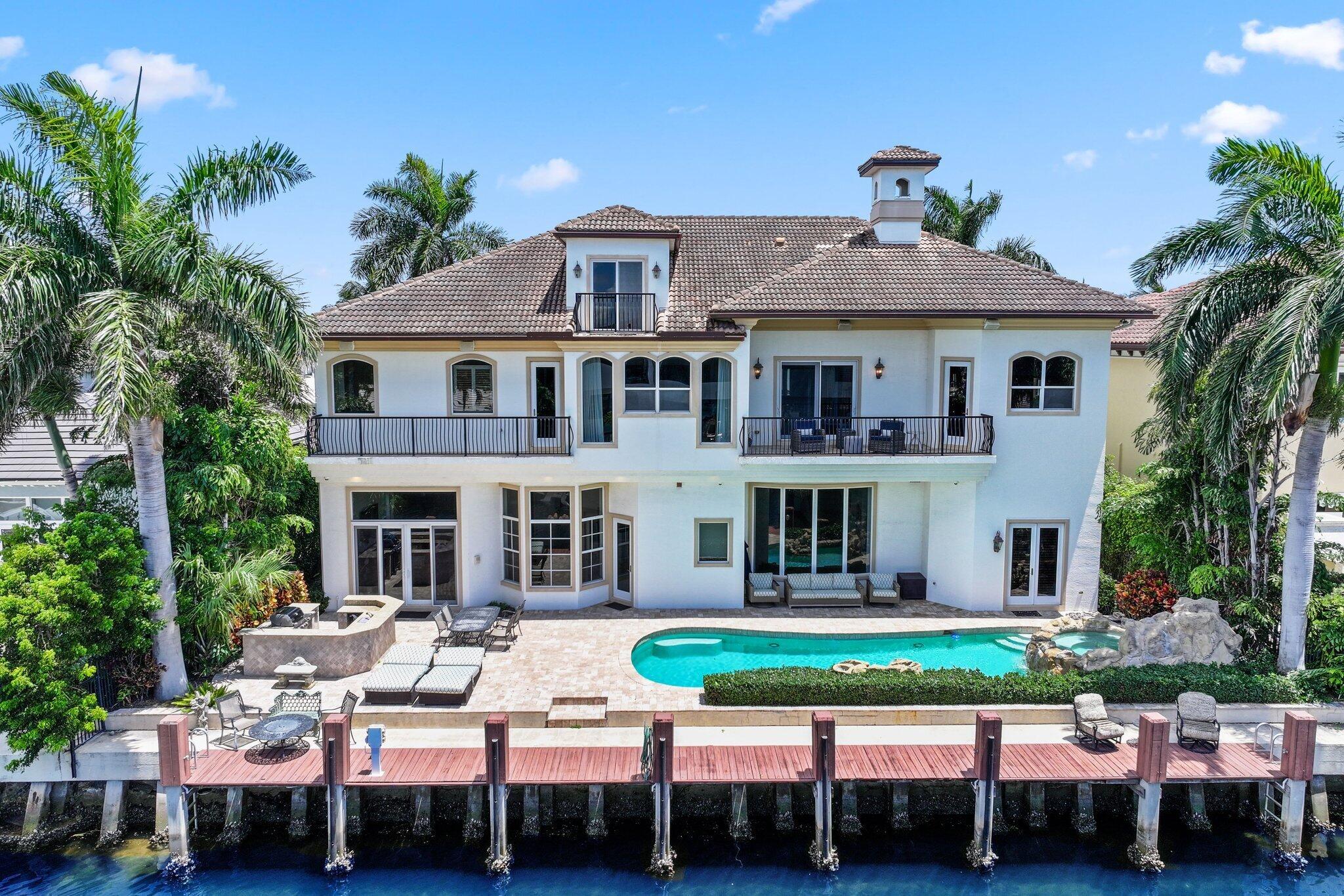 932 Banyan Drive