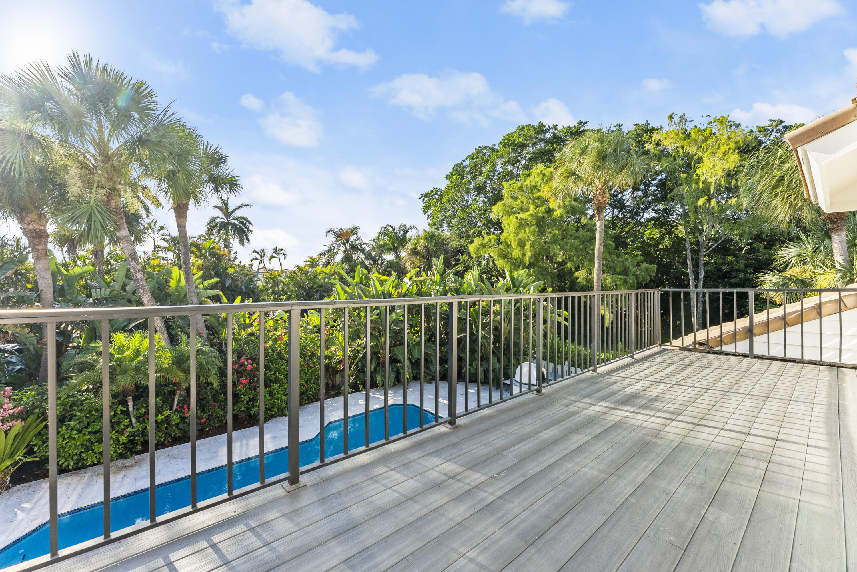 2235 SW 12th Place