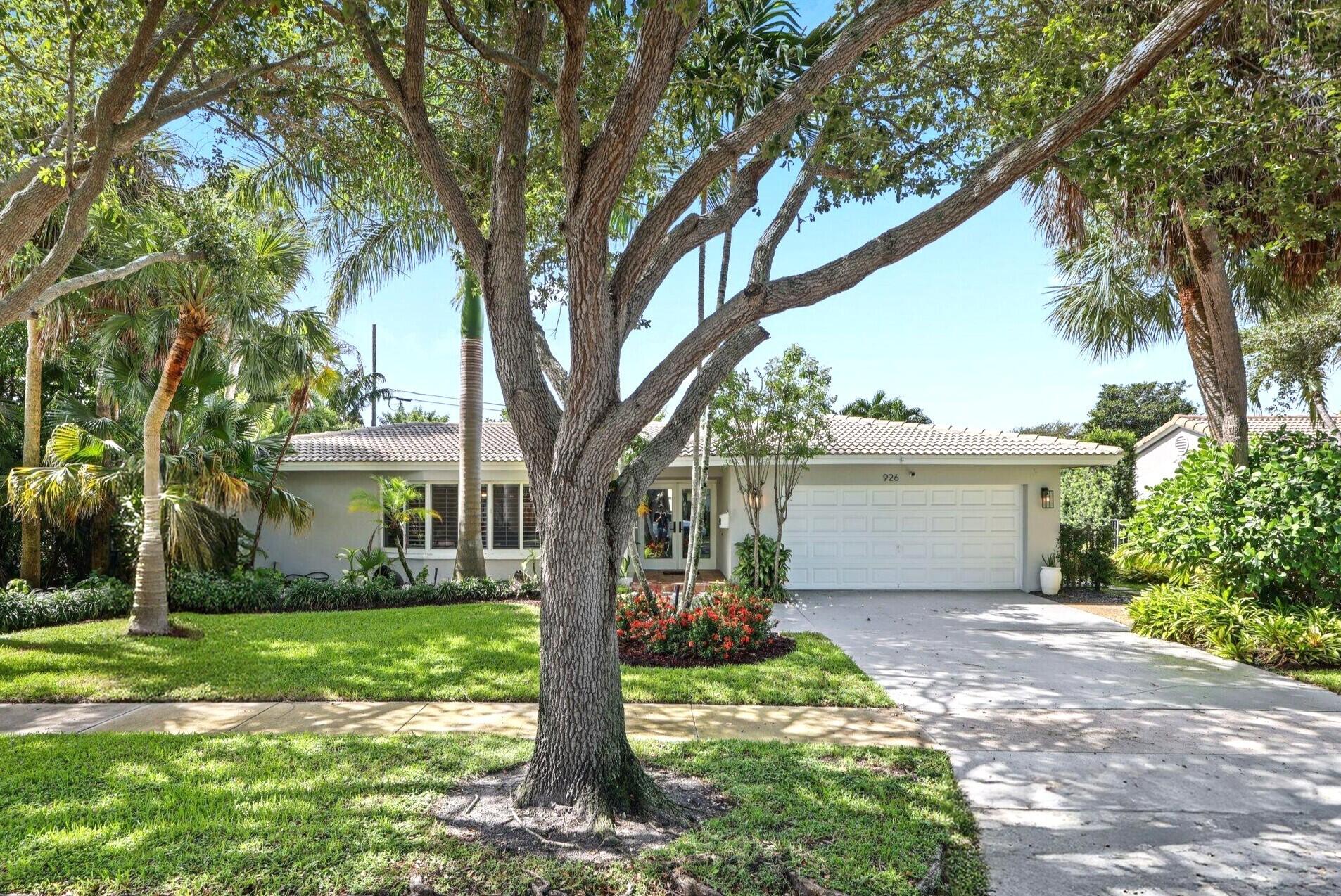 926 SW 1st Street