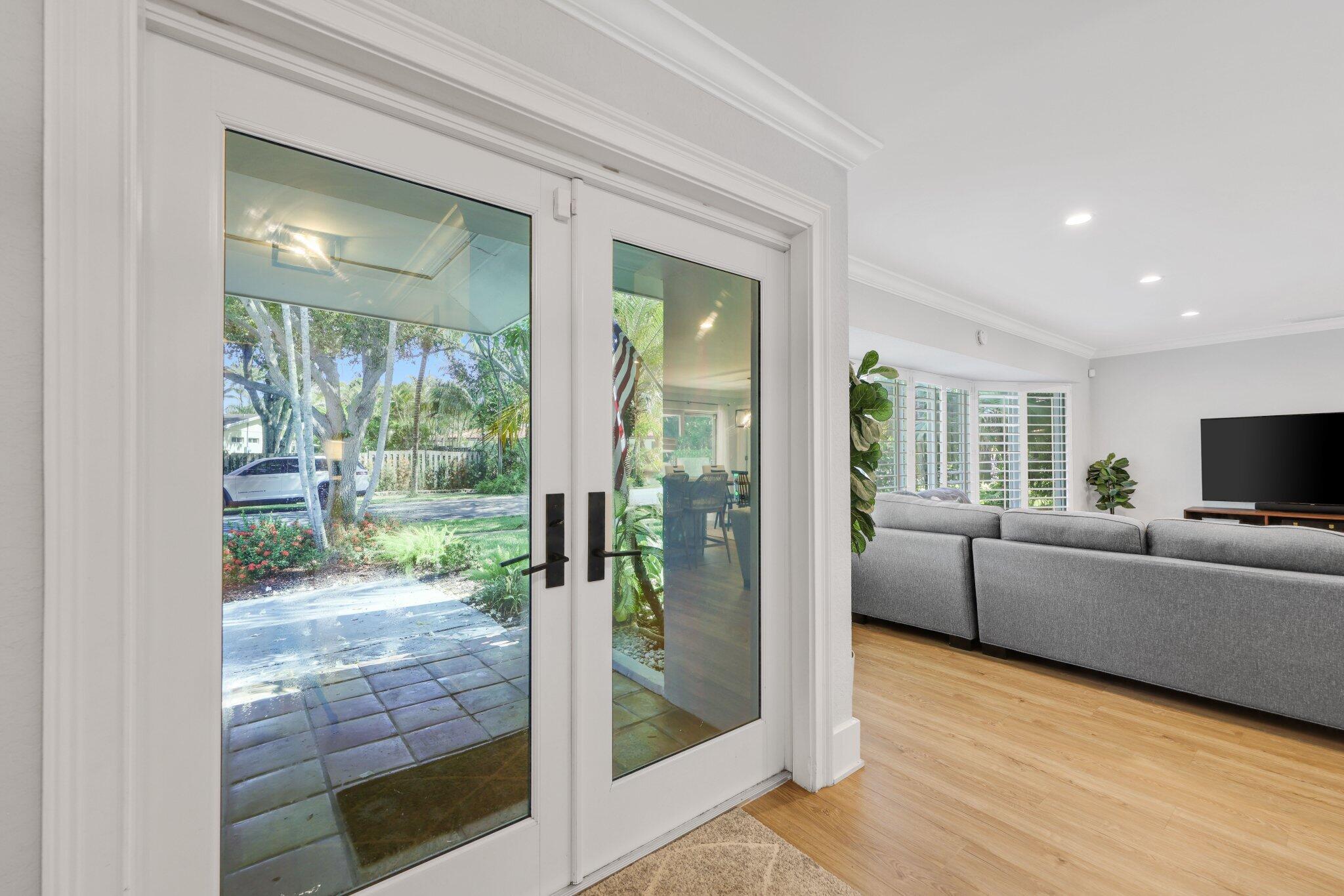 926 SW 1st Street