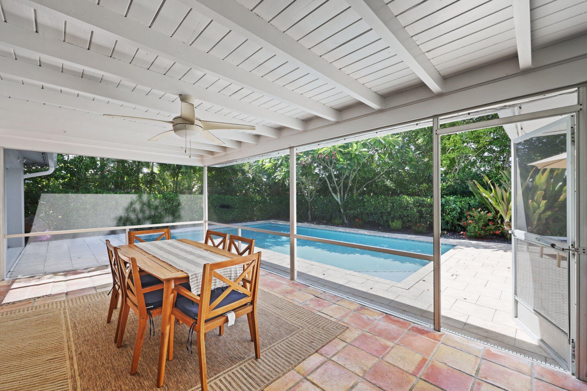 926 SW 1st Street