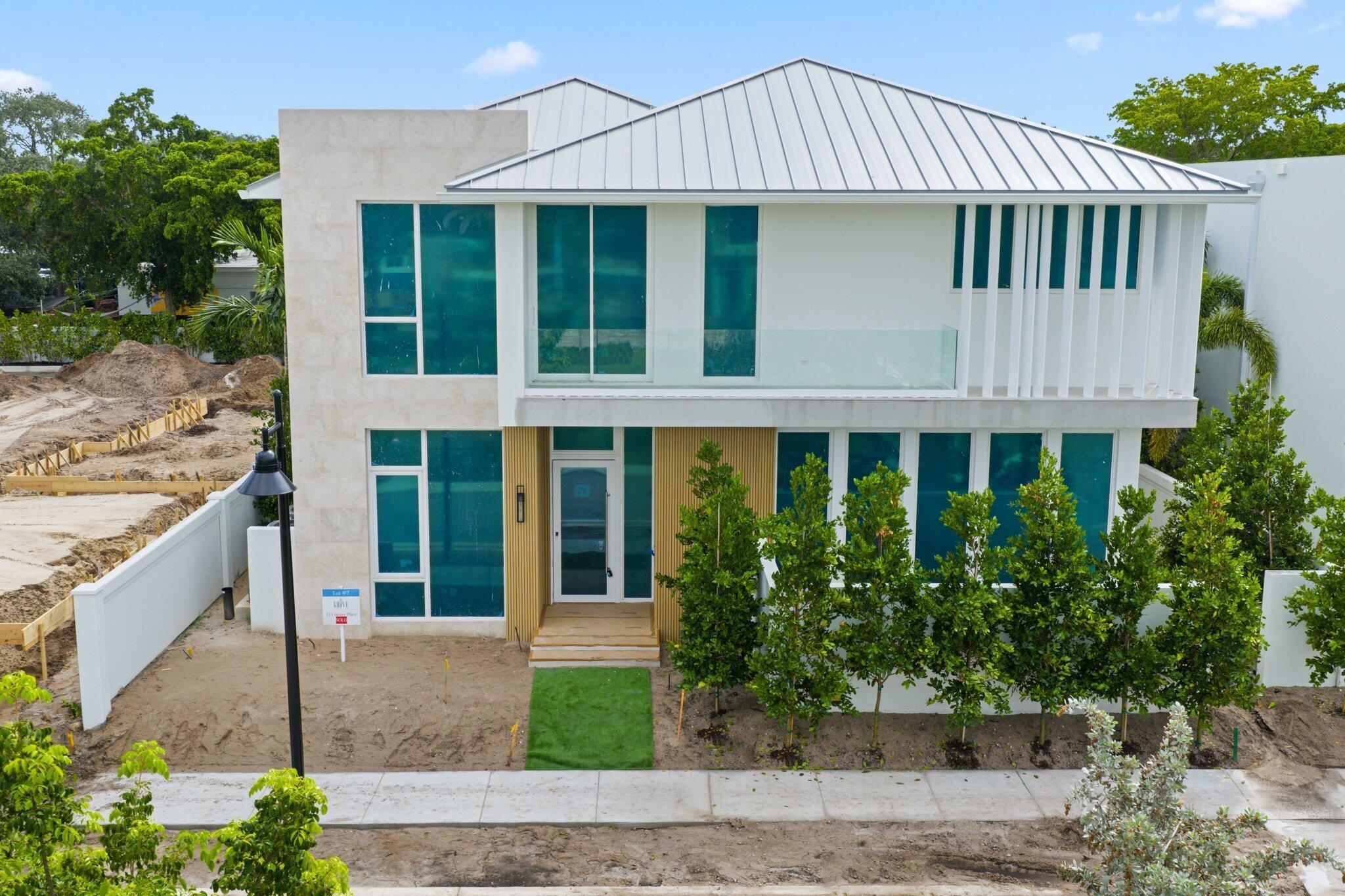 320 Grove Place
