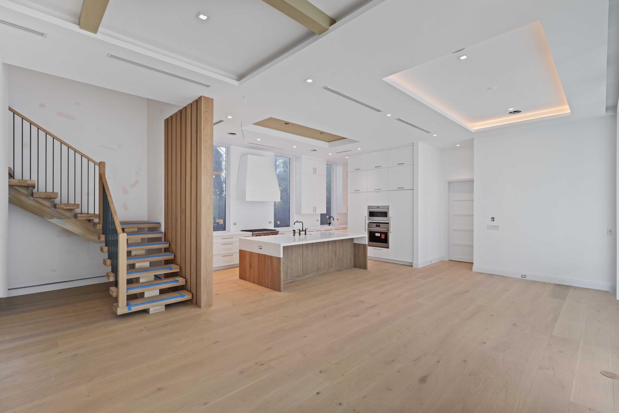320 Grove Place