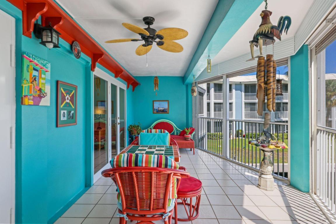 700 NE Harbour Terrace 2350