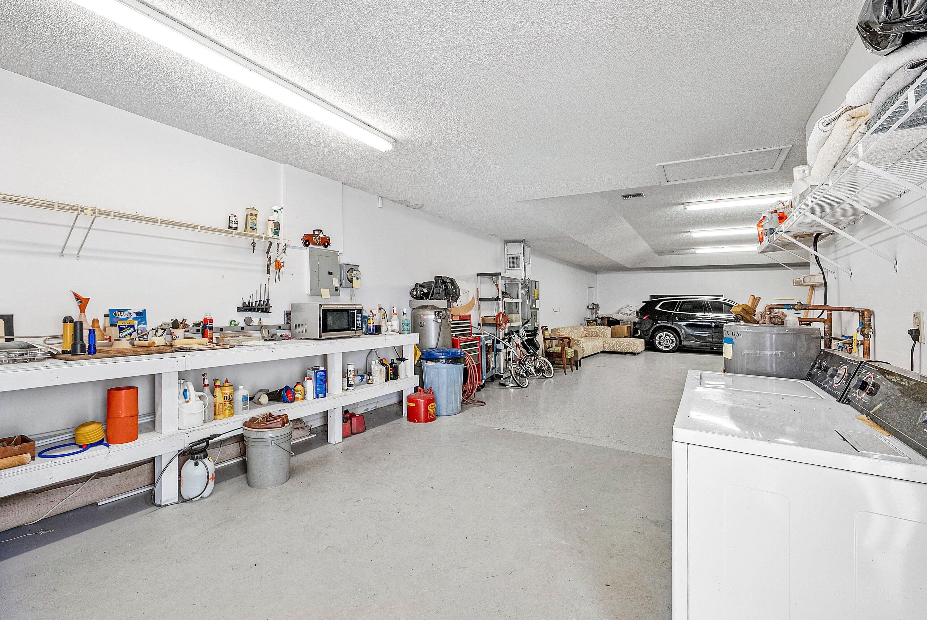 165 NW 8th Street