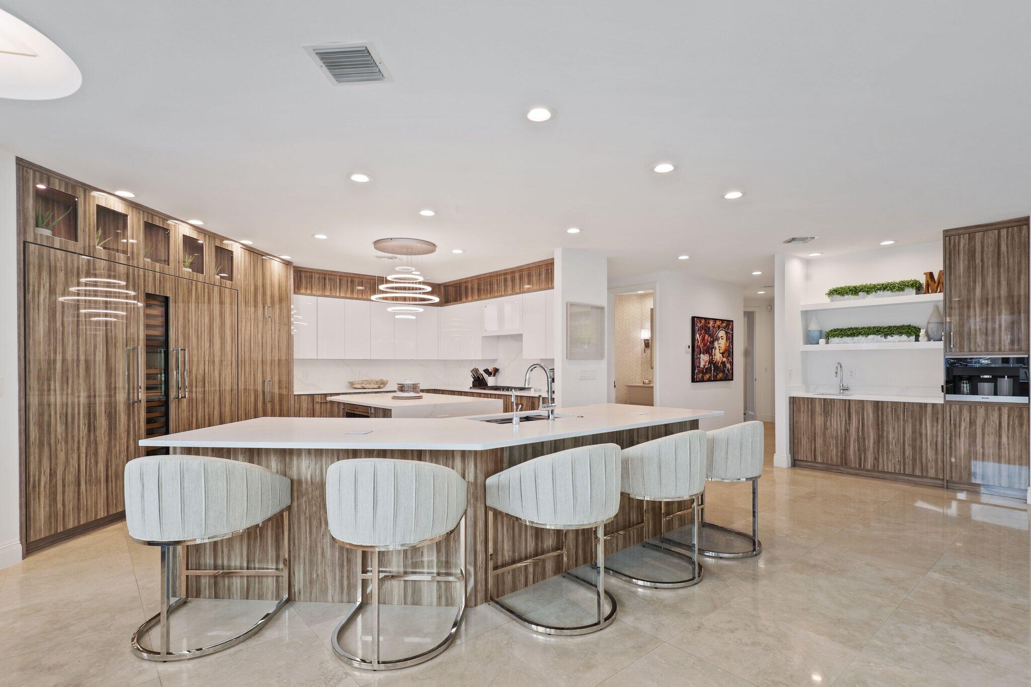 7400 NE Orchid Bay Terrace