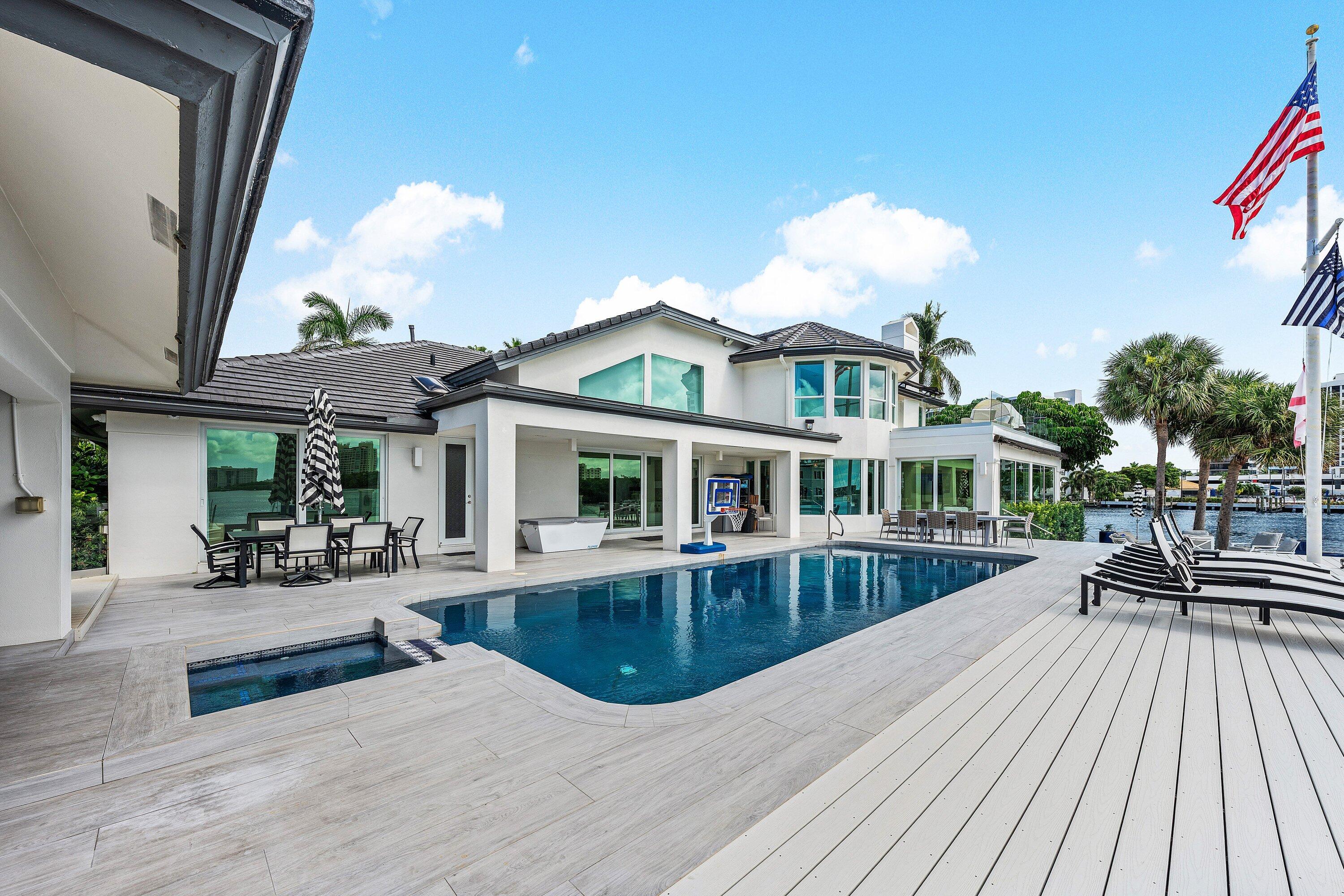 7400 NE Orchid Bay Terrace