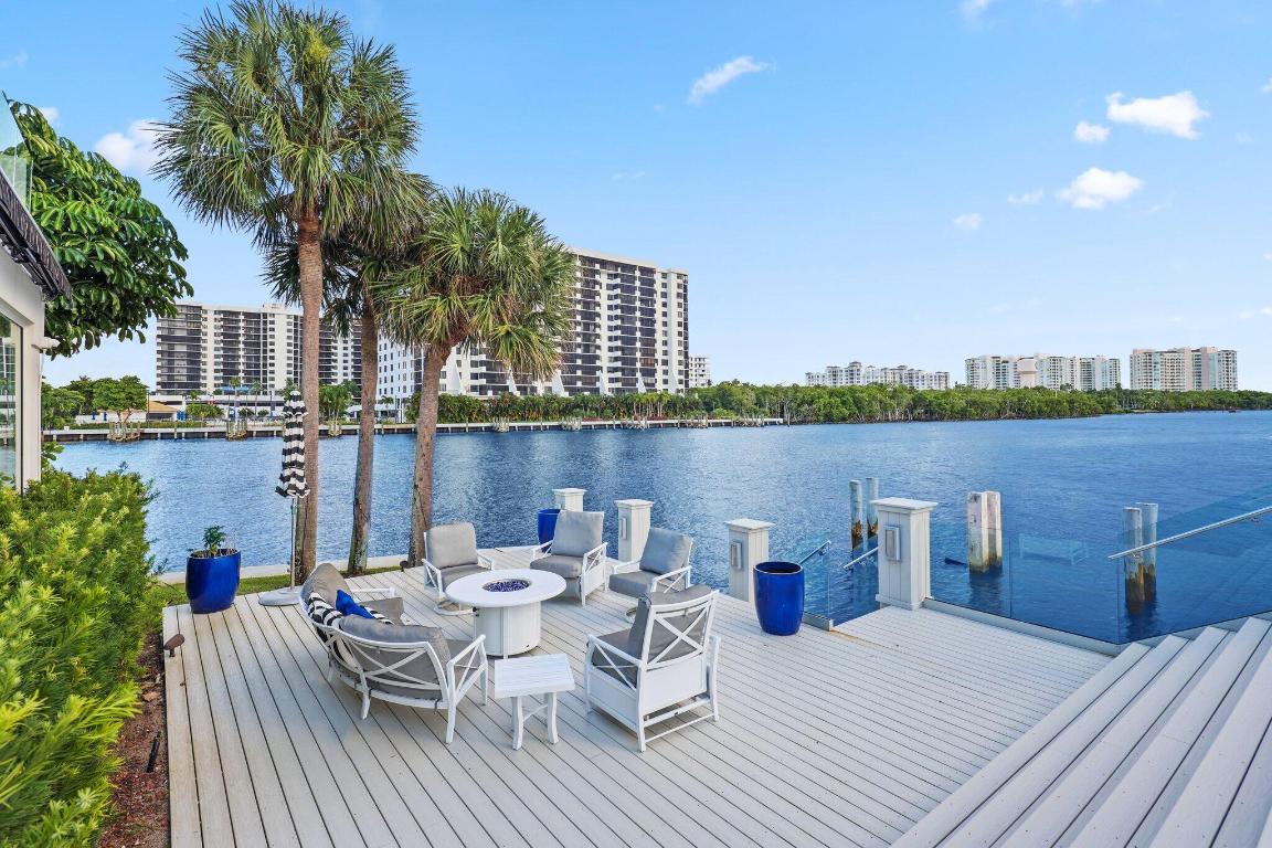 7400 NE Orchid Bay Terrace