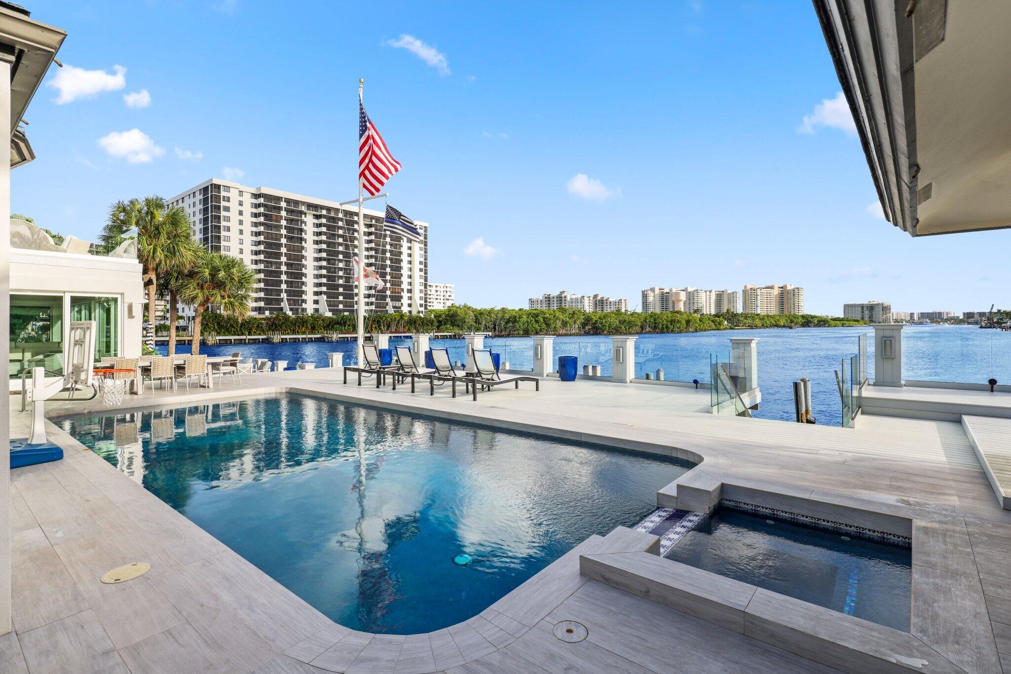 7400 NE Orchid Bay Terrace