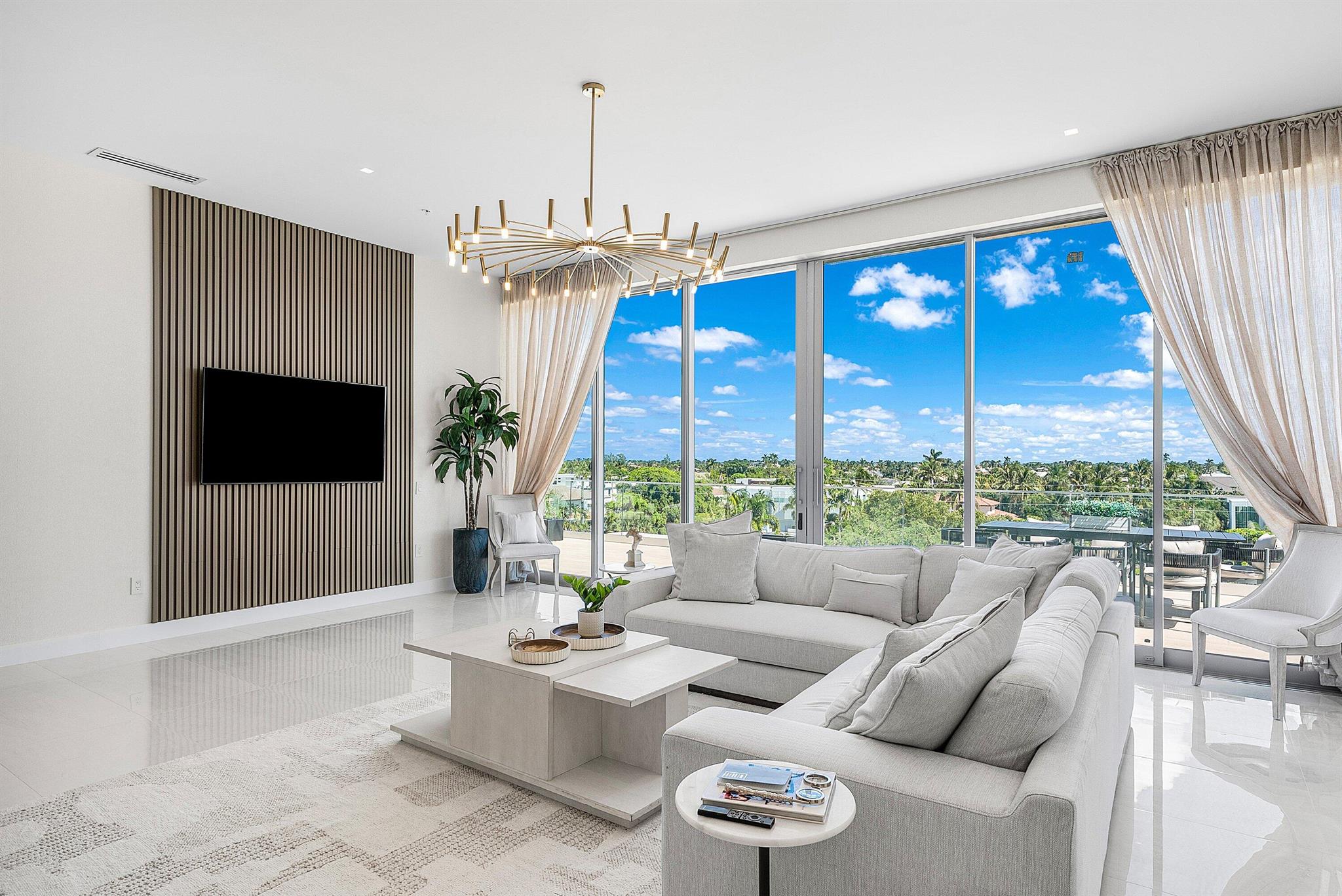 246 NE 6th Avenue Ph