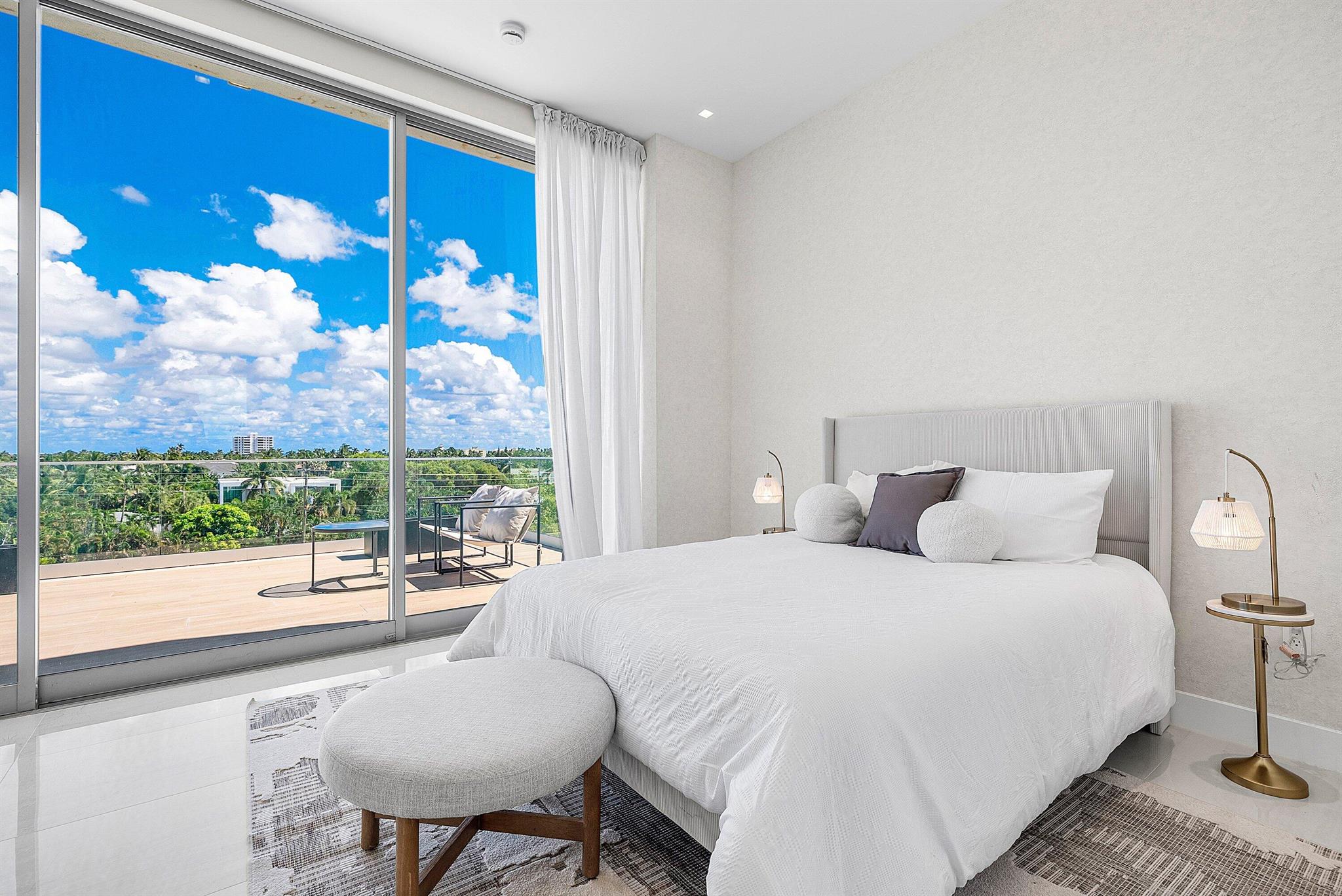 246 NE 6th Avenue Ph