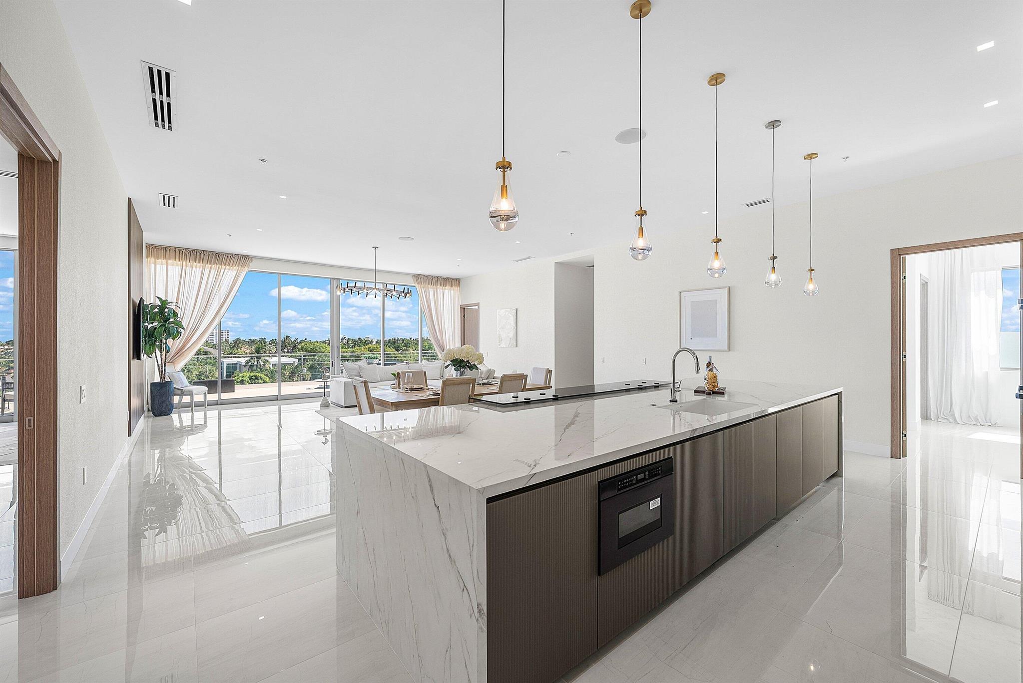 246 NE 6th Avenue Ph