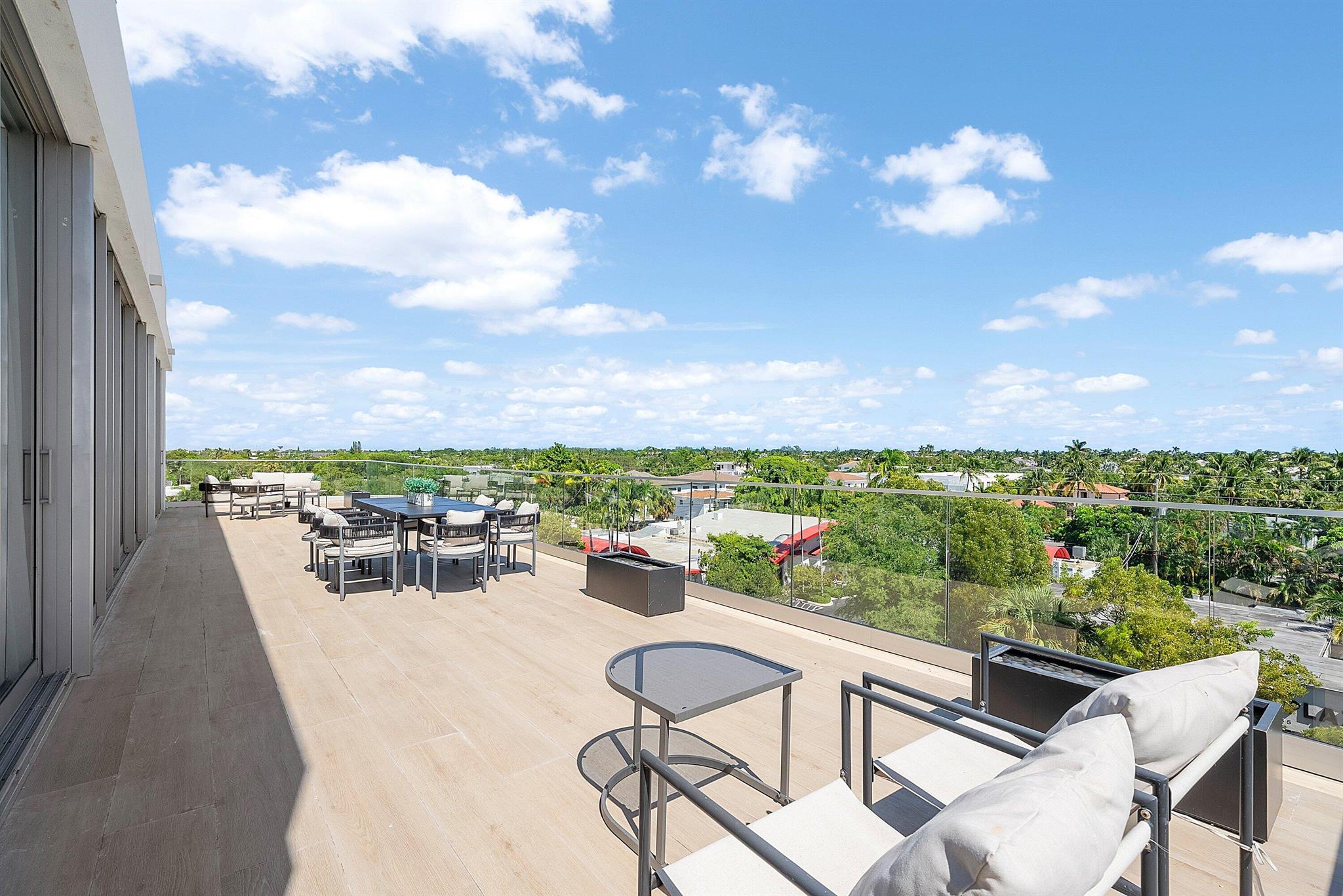 246 NE 6th Avenue Ph