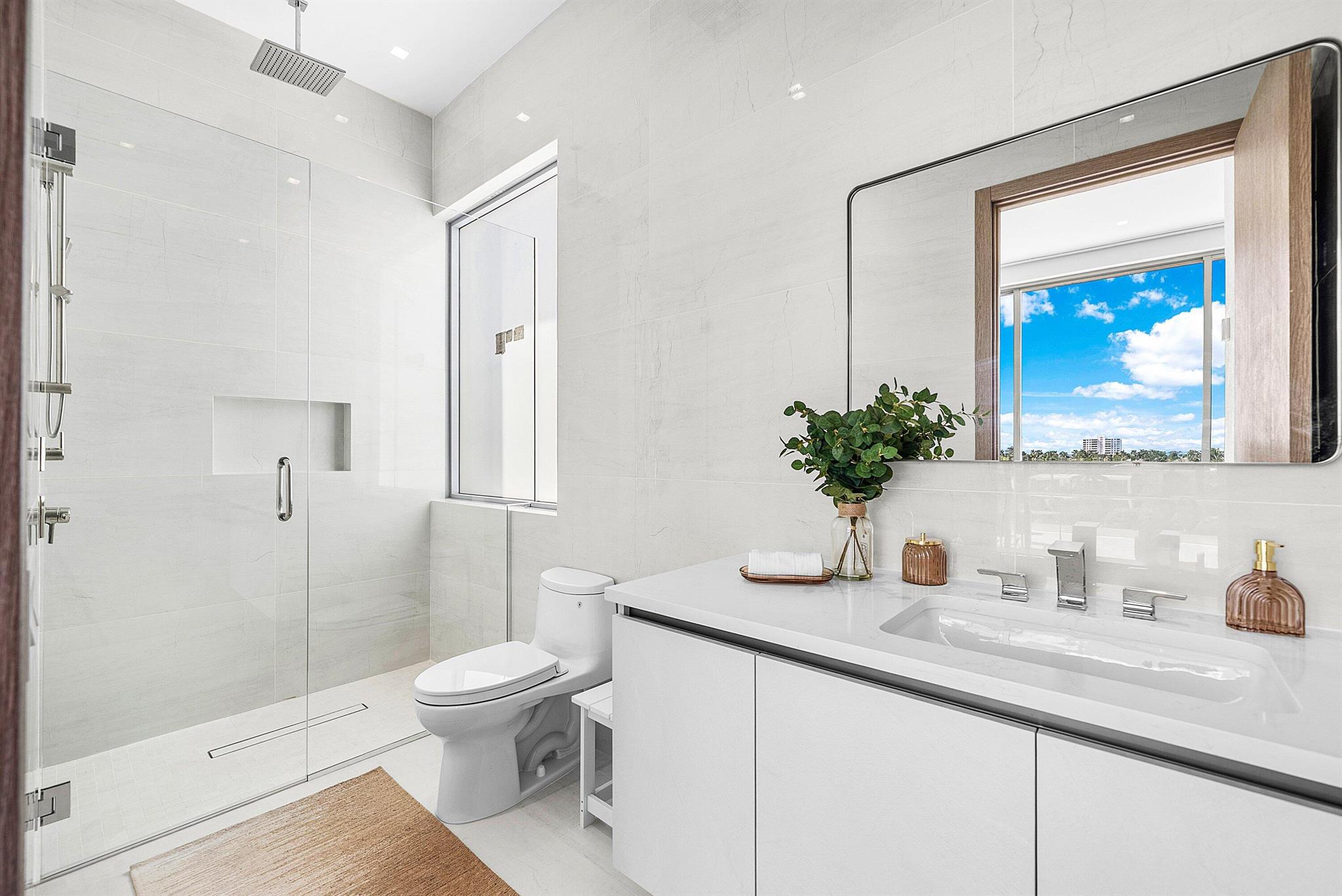 246 NE 6th Avenue Ph