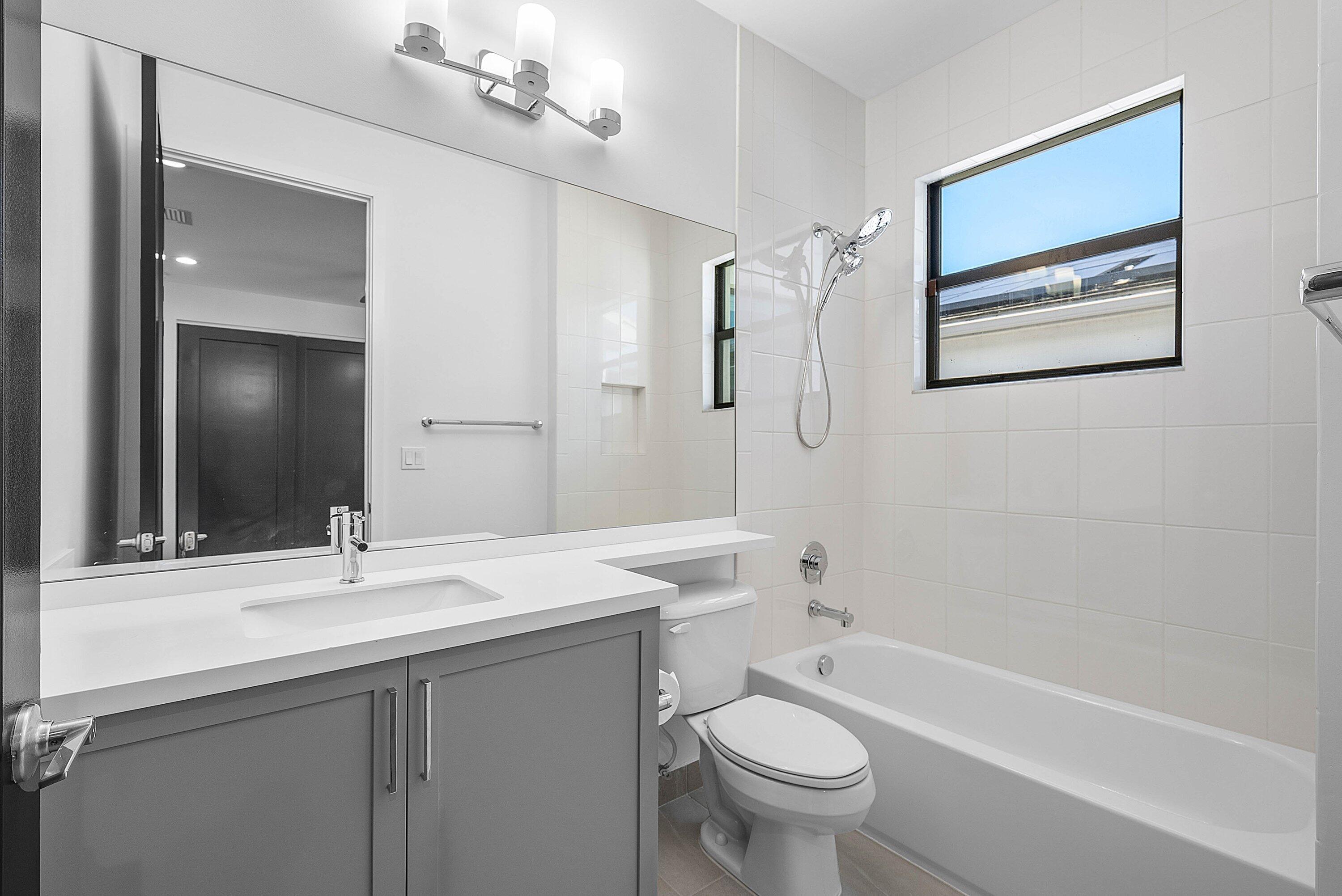 8805 New River Falls Road