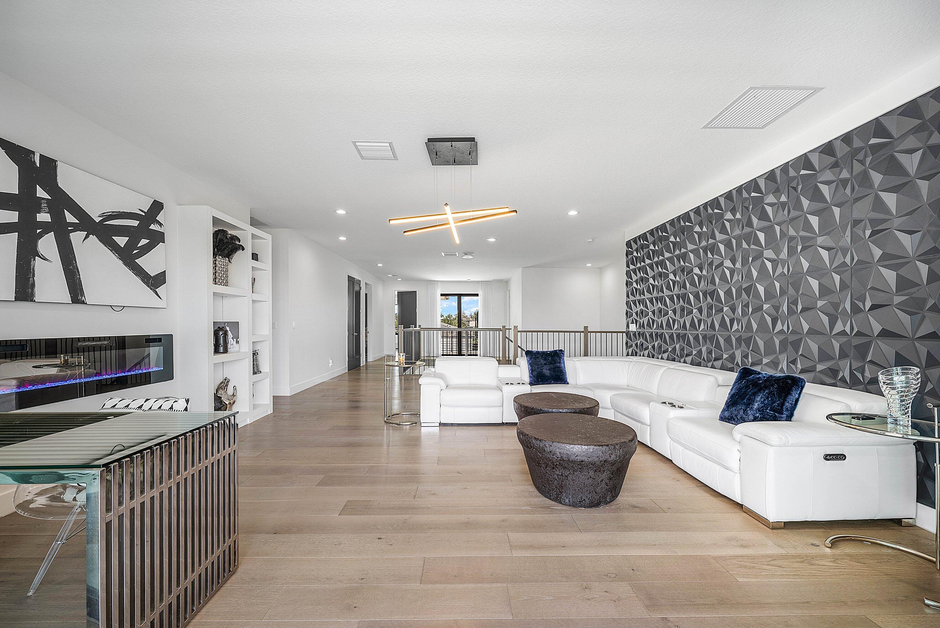 8805 New River Falls Road