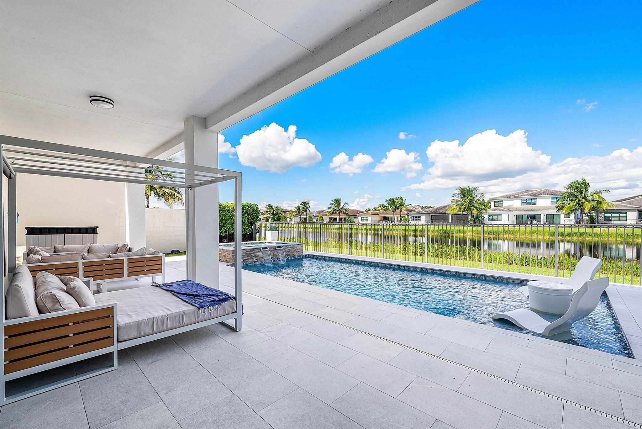 8805 New River Falls Road