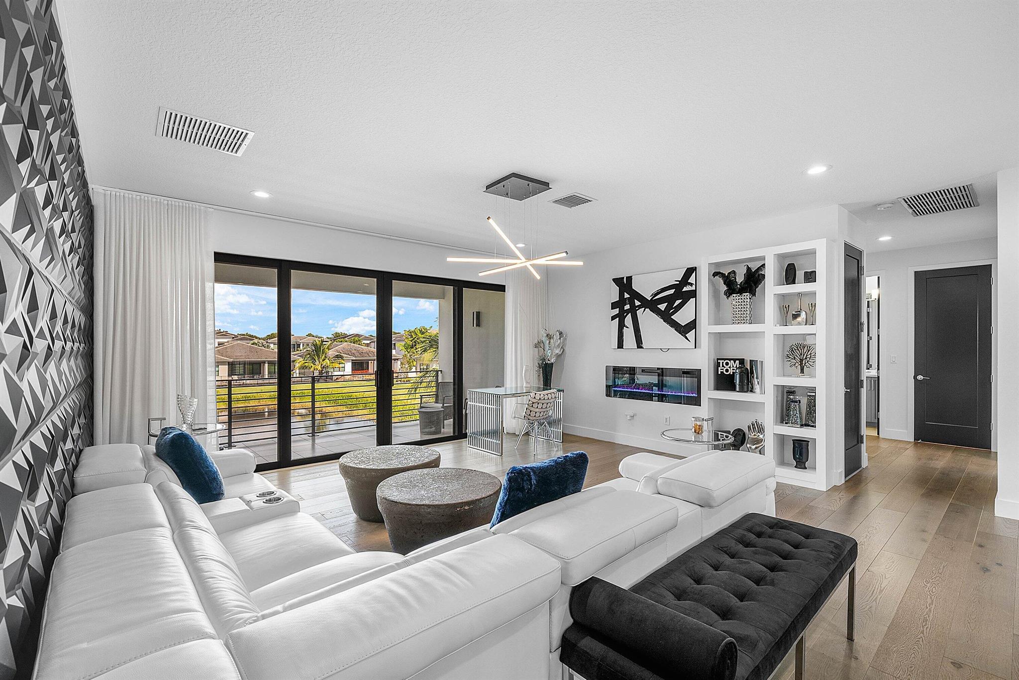 8805 New River Falls Road