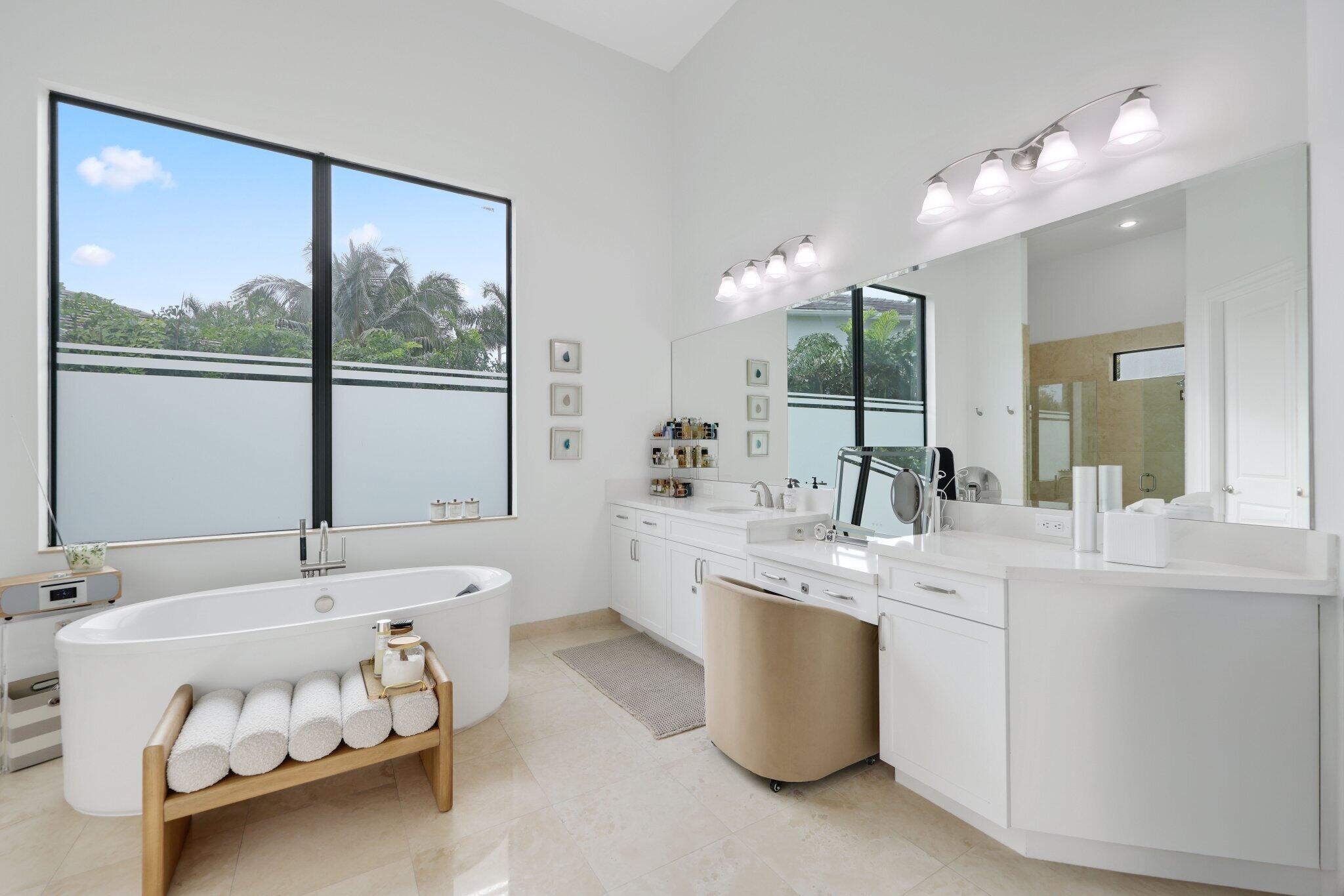 2751 NW 70th Boulevard