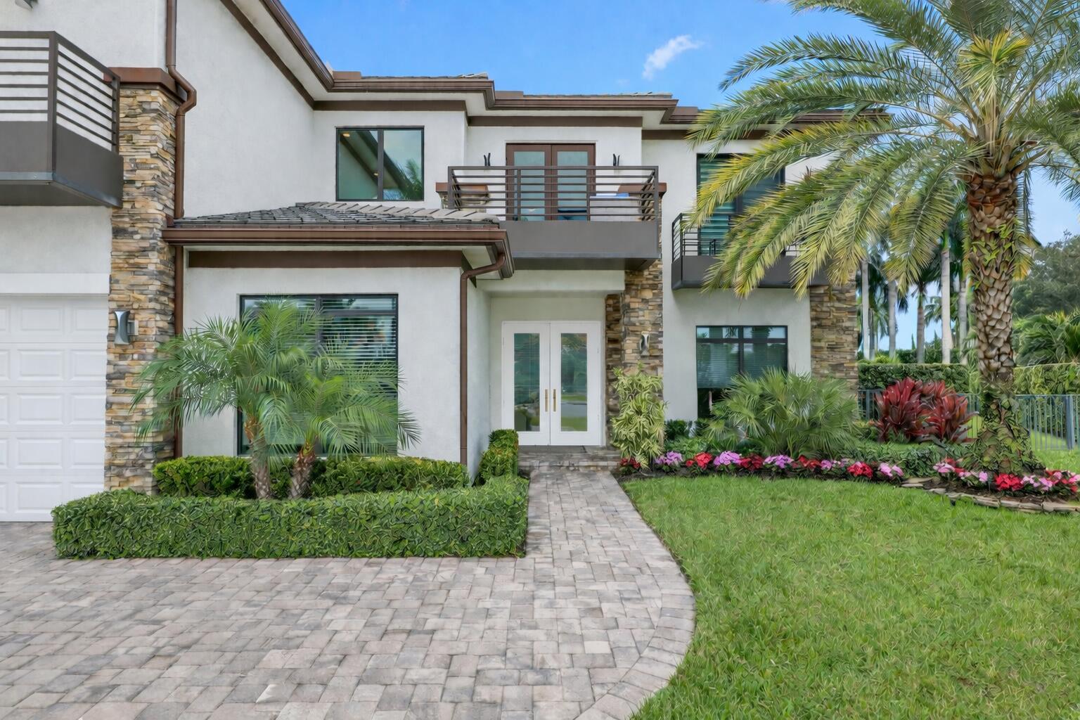 2751 NW 70th Boulevard